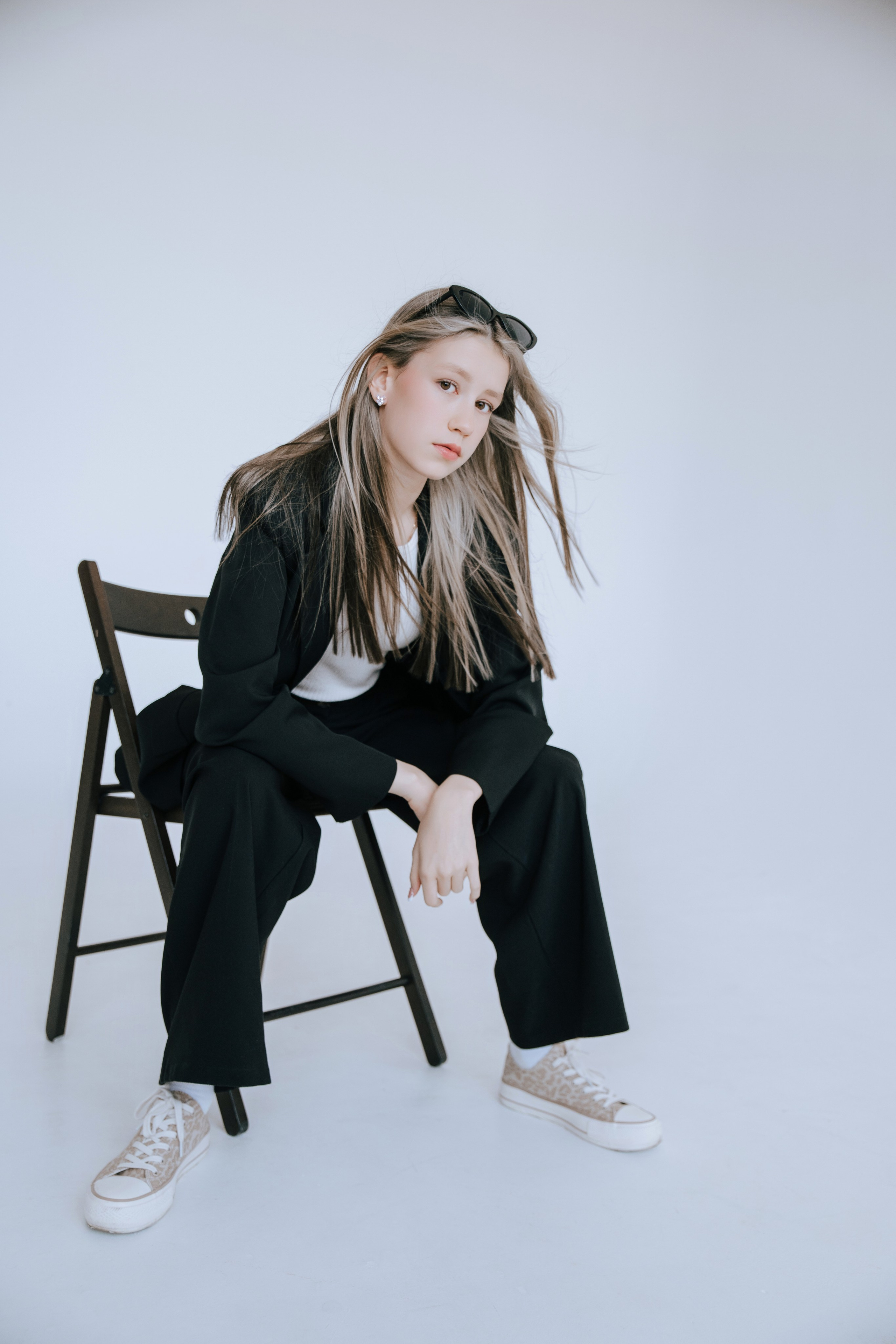 Гимназия им. Сайбеля — Выпуск 2024, 9 класс. Фотограф Ярмишко Дарья. Выпускные фотокниги