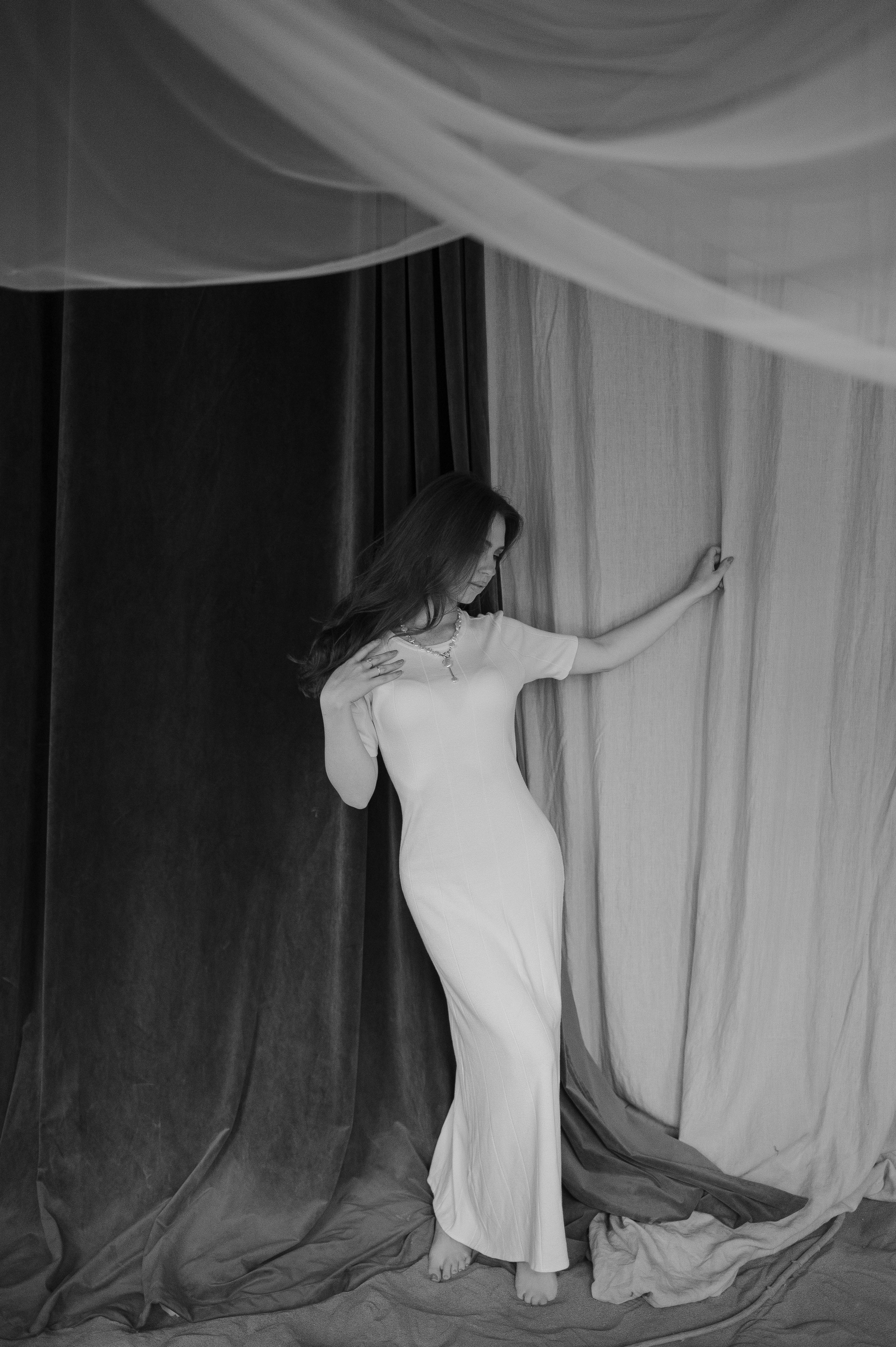 Фотостудия с песком и полотнами ткани. Свадебный фотограф Татьяна Лейн в Санкт-Петербурге