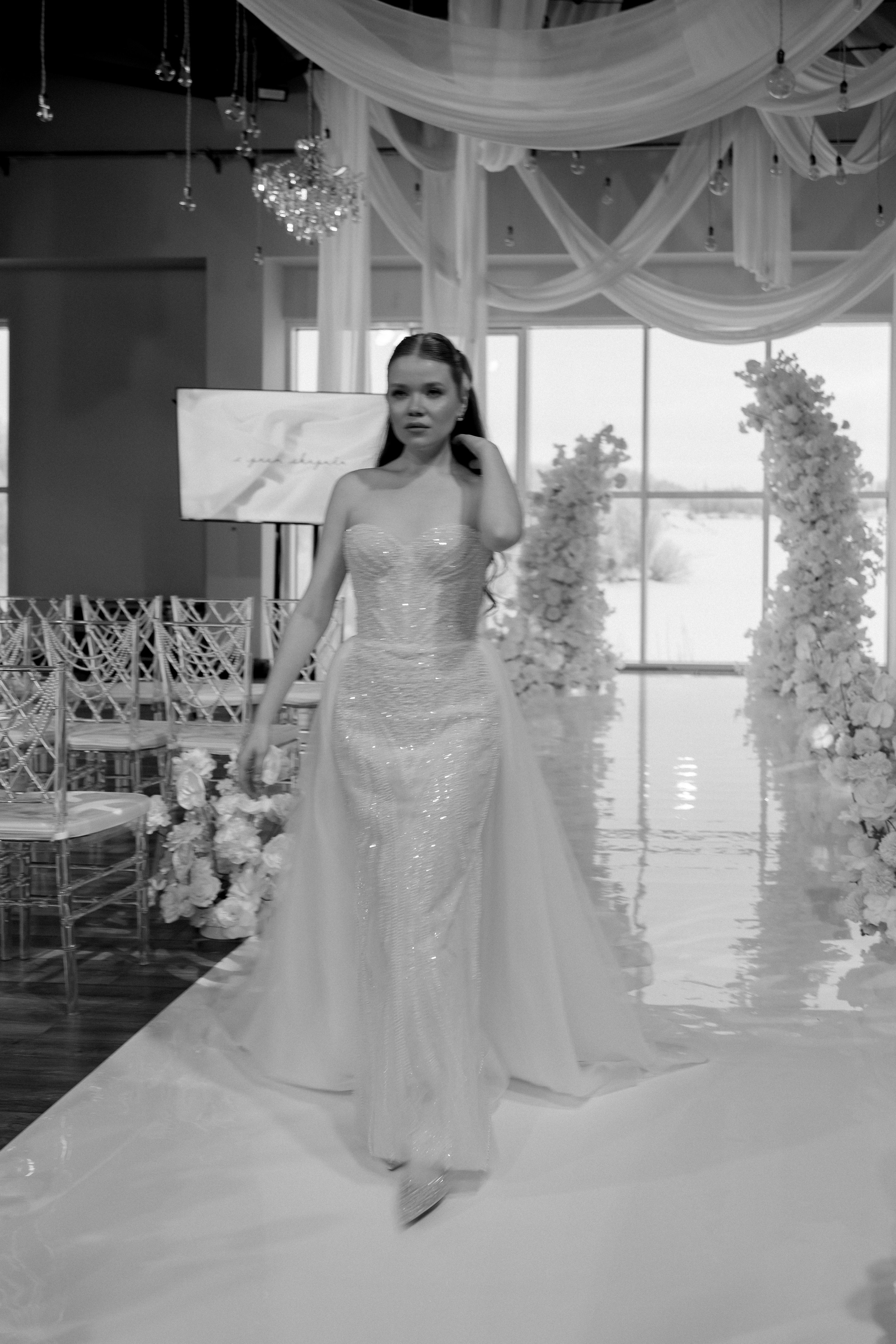 СВАДЕБНАЯ СЬЕМКА СБОРОВ В ОТЕЛЕ И ВЫЕЗД НА ЦЕРЕМОНИЮ (СНЯТО В СИБИРЕ В НИЖНЕВАРТОВСКЕ). Профессиональный фотограф, Санкт-Петербург — Виктория Богомолова