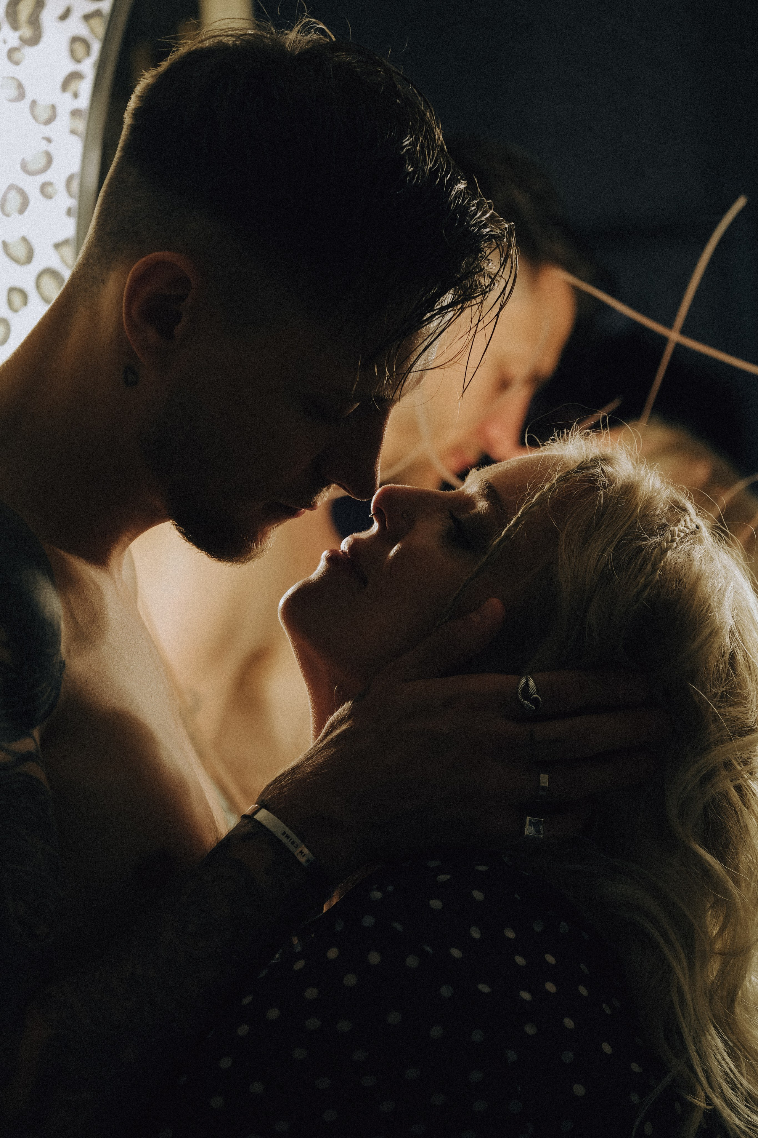 СВАДЕБНАЯ СЬЕМКА С КАБРИОЛЕТОМ В САНТК-ПЕТЕРБУРГЕ НА ПЕТРОГРАДКЕ В ОТЕЛЕ ПАНОРАМИКА. Профессиональный фотограф, Санкт-Петербург — Виктория Богомолова