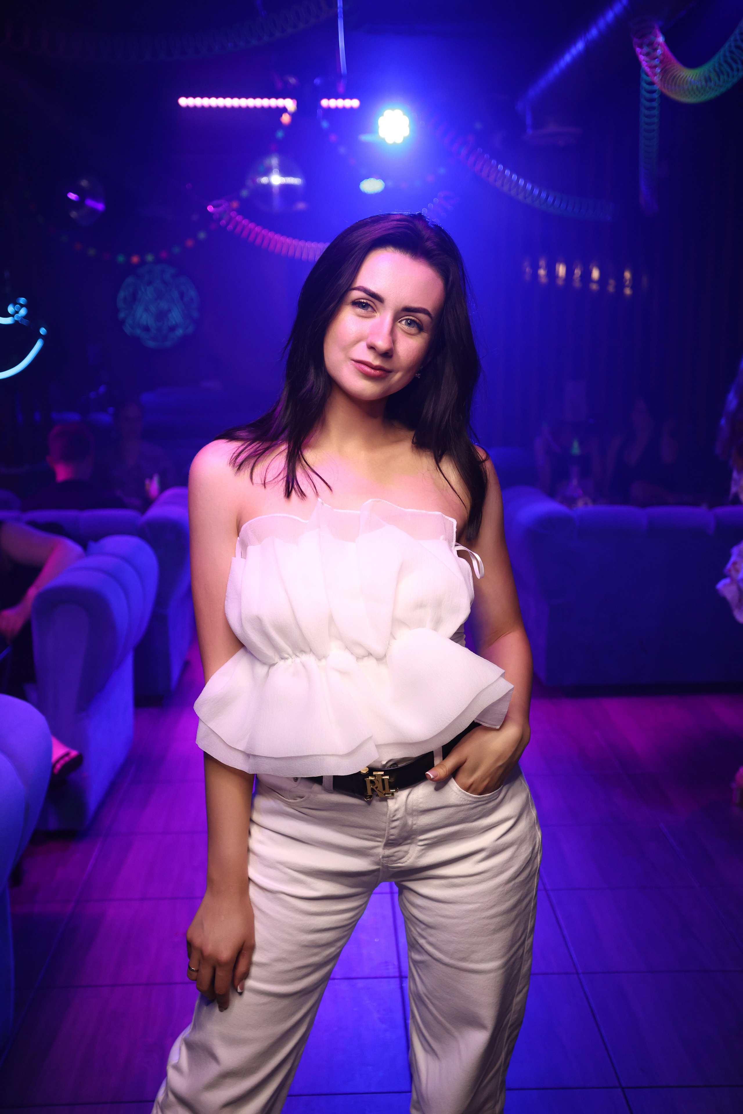 Neon Party 01.08.25. Мята Спортивная — Кальянная, караоке, бар в Минске