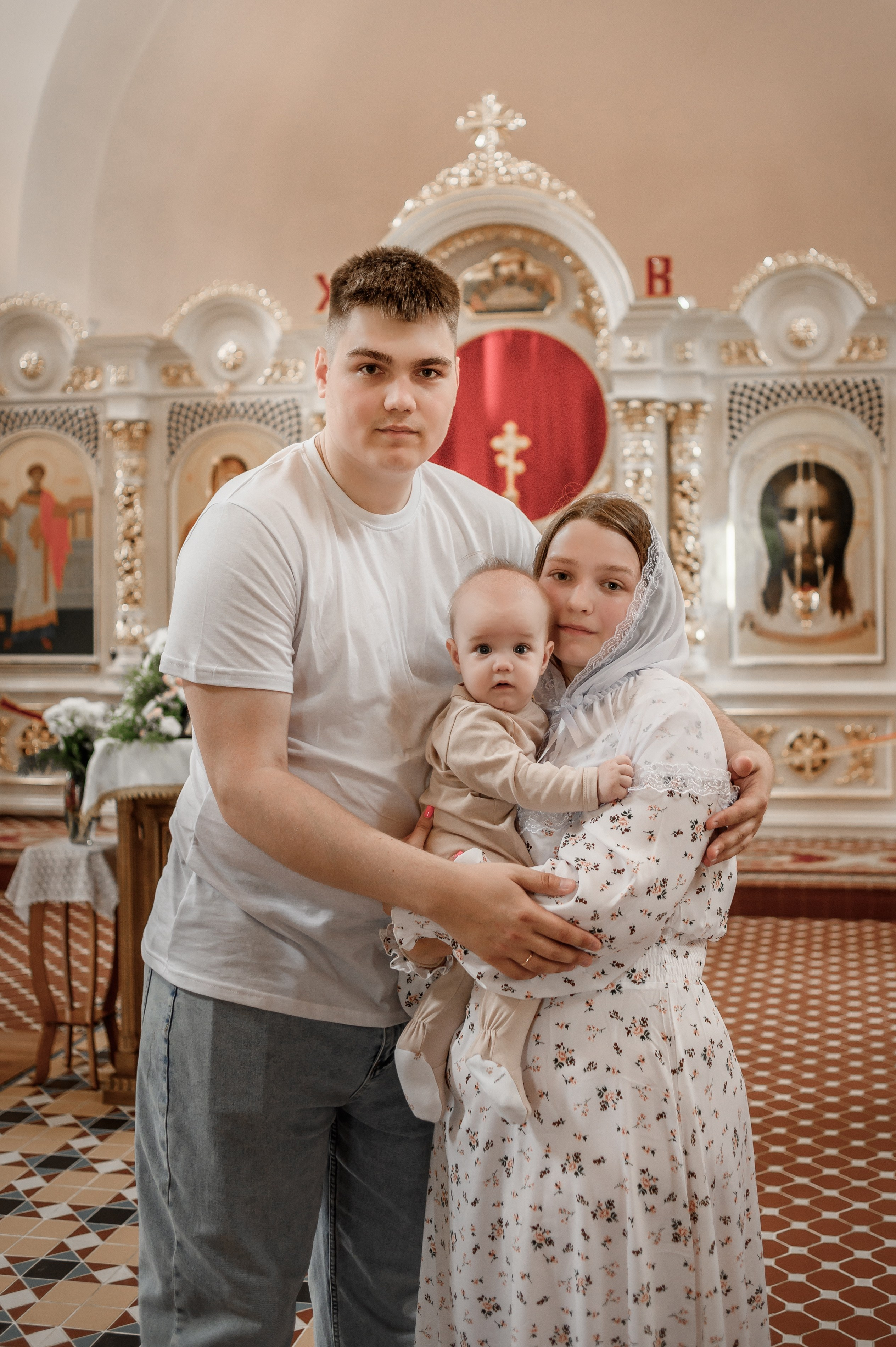 Фотограф на крещение в Рязани Валя Лялина. Фотограф новорождённых в Рязани, фотосъемка выписки из роддома, крещен