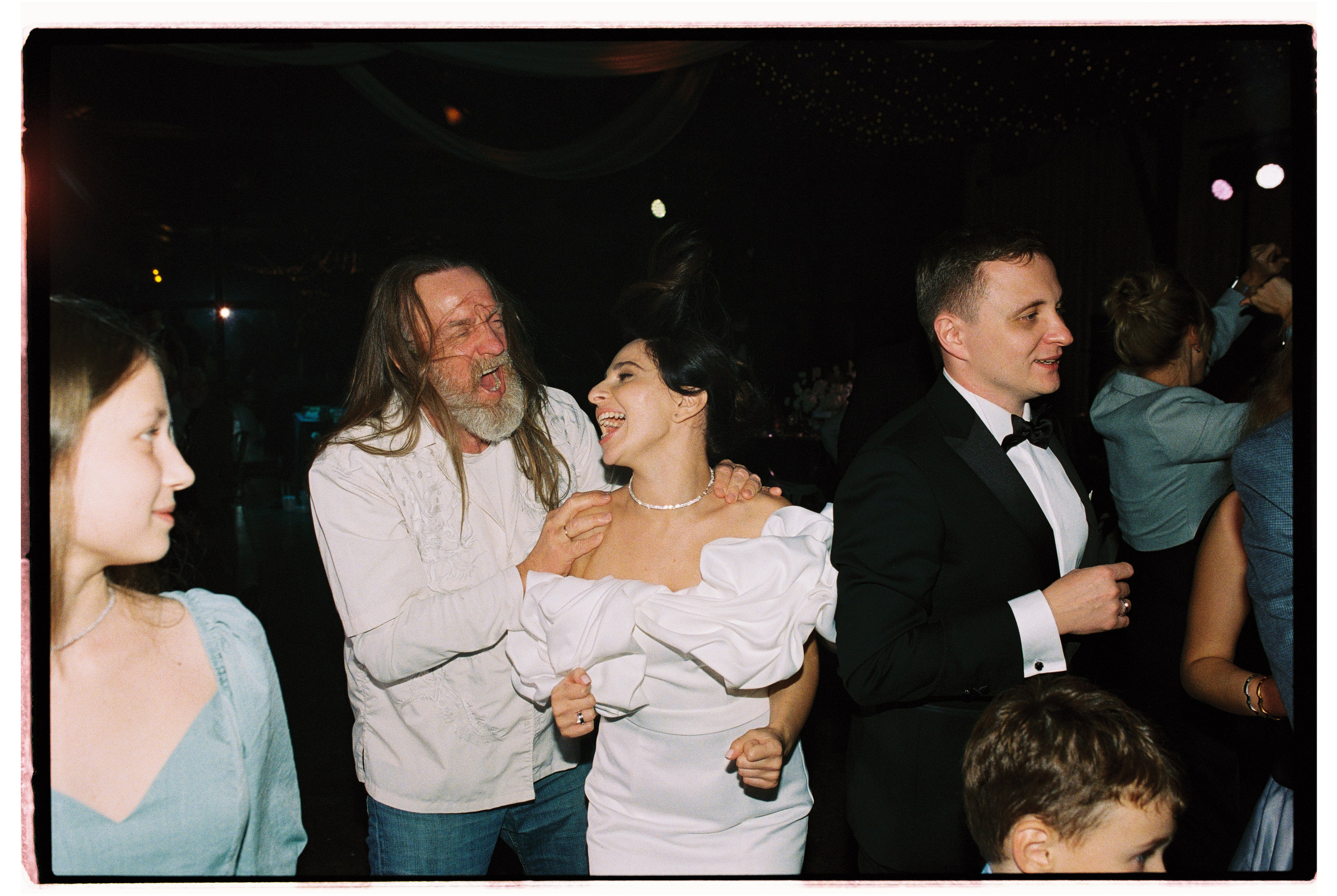 Film WD. Свадебный и репортажный фотограф