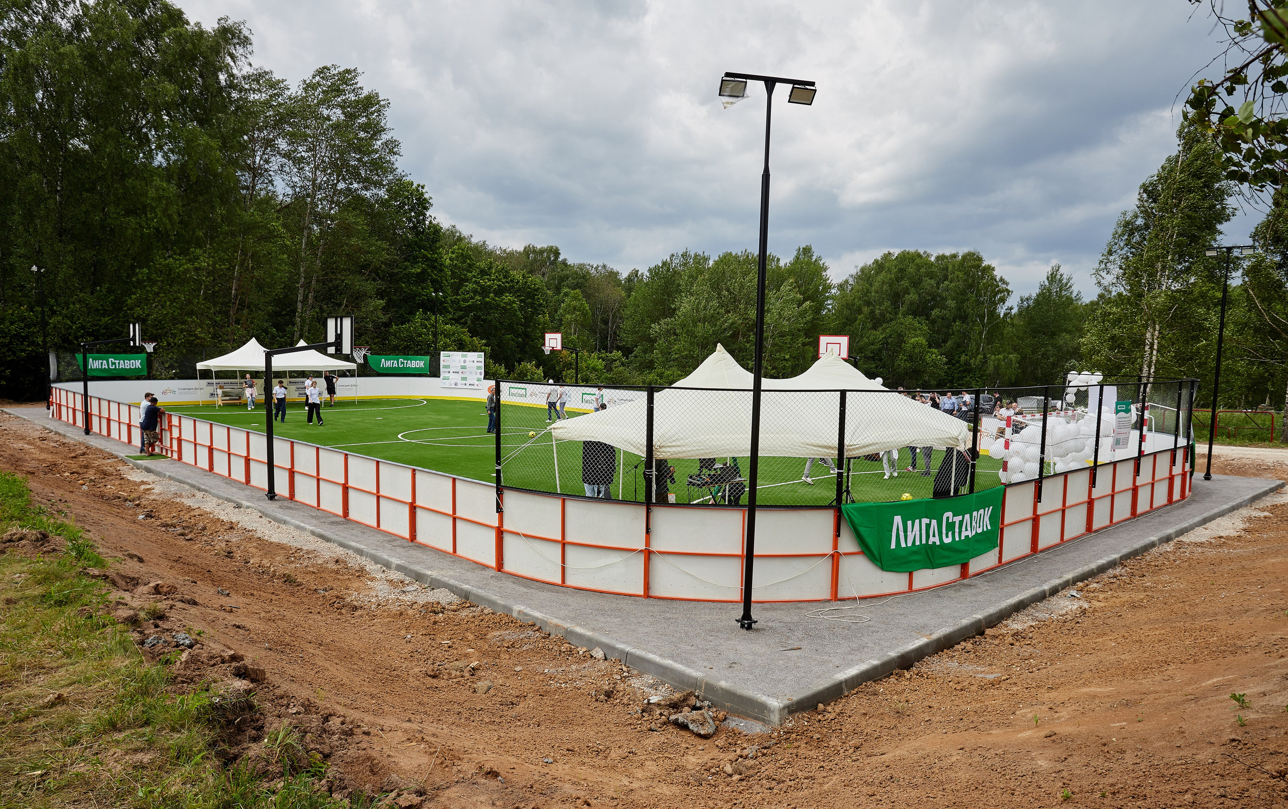 Открытие хоккейной площадки с Федором Конюховым. Репортажный Фотограф