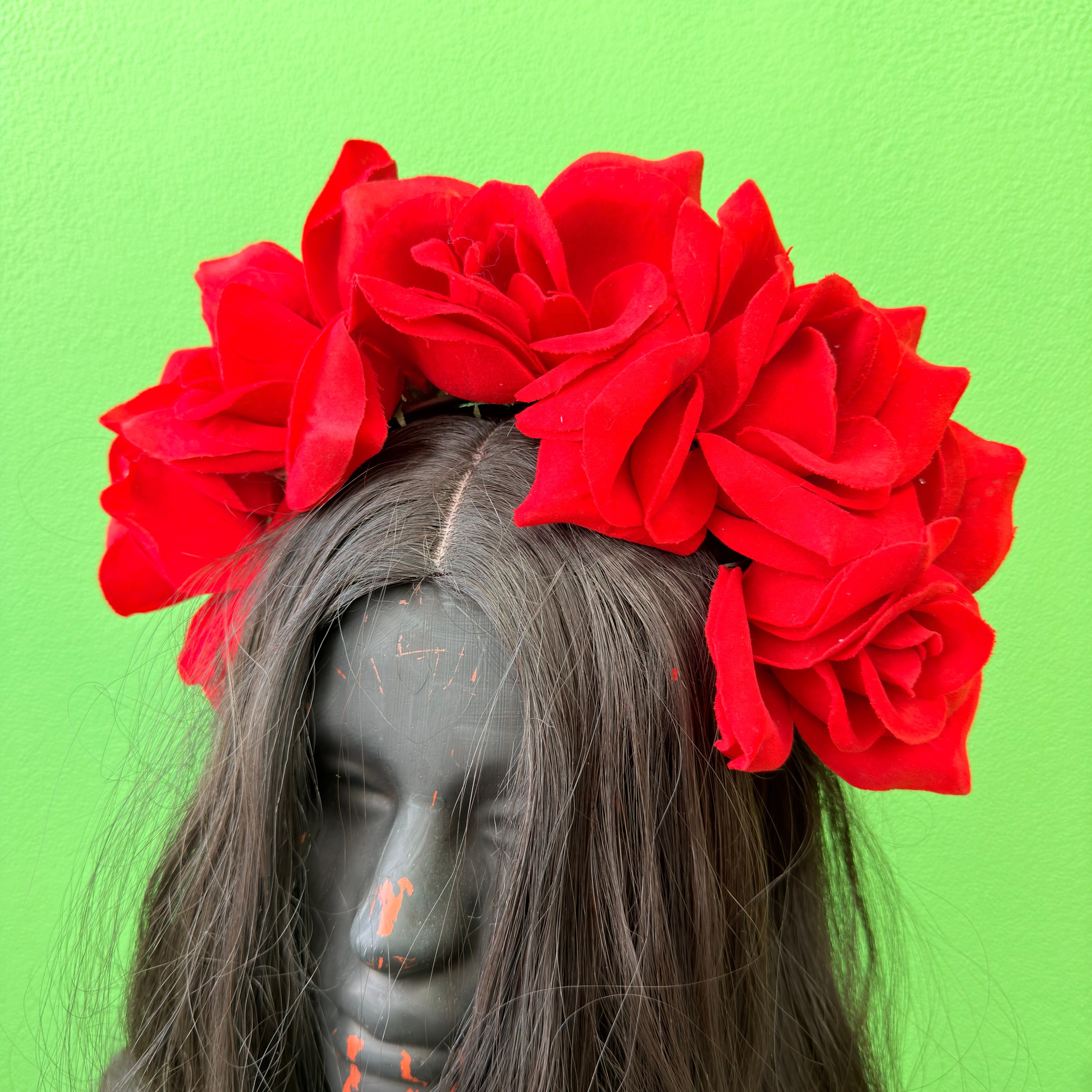 Головные уборы в аренду. Аренда костюмов, платьев и реквизита для фотосессий на Камчатке