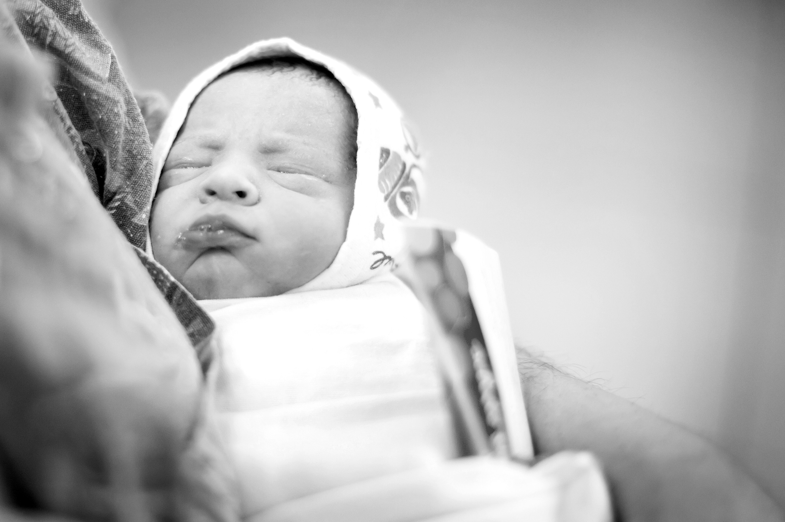 Рождение. Репортажный, семейный и детский фотограф в Пензе и Заречном Арина Ермилова. Картины барельеф на заказ