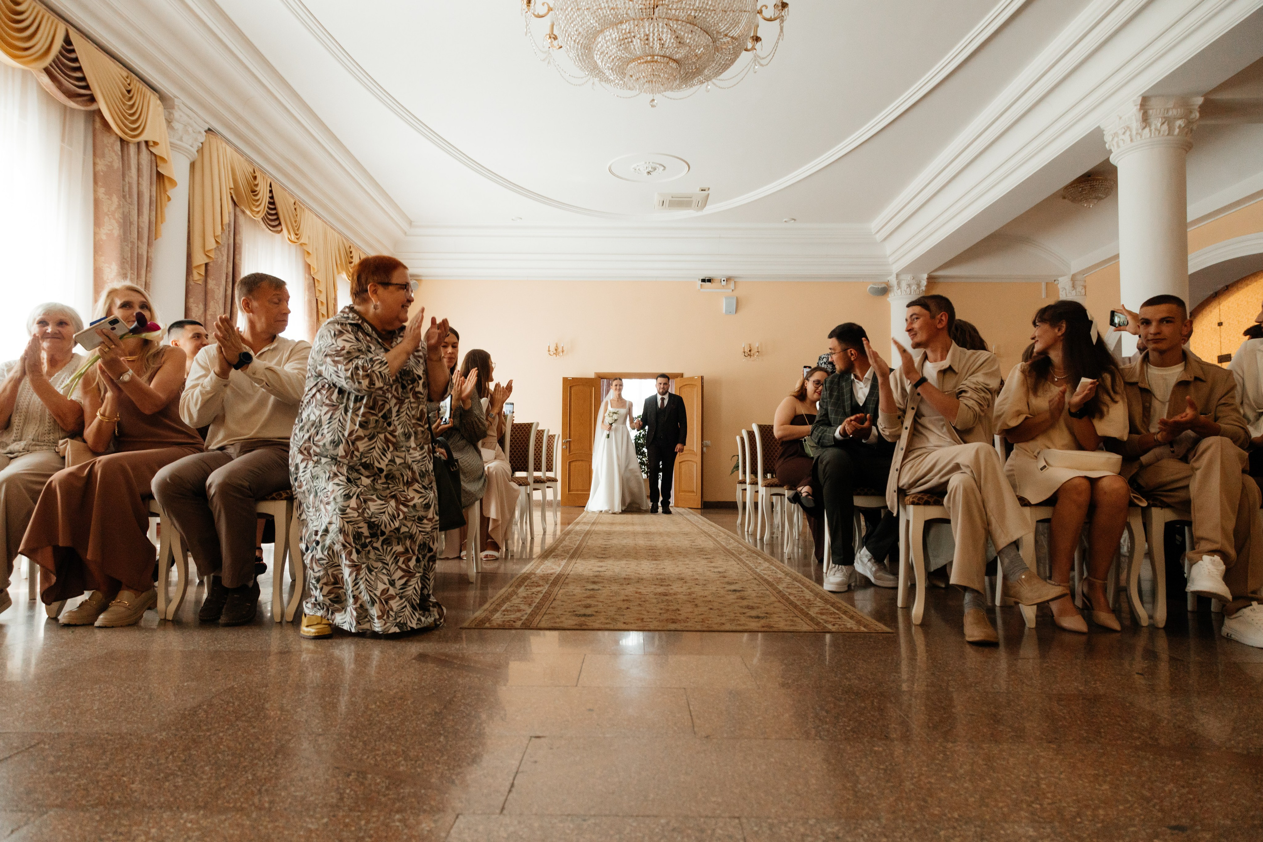 13 августа 2025: Михаил и Полина — начало семейного счастья. Фотограф Семён Гнеушев