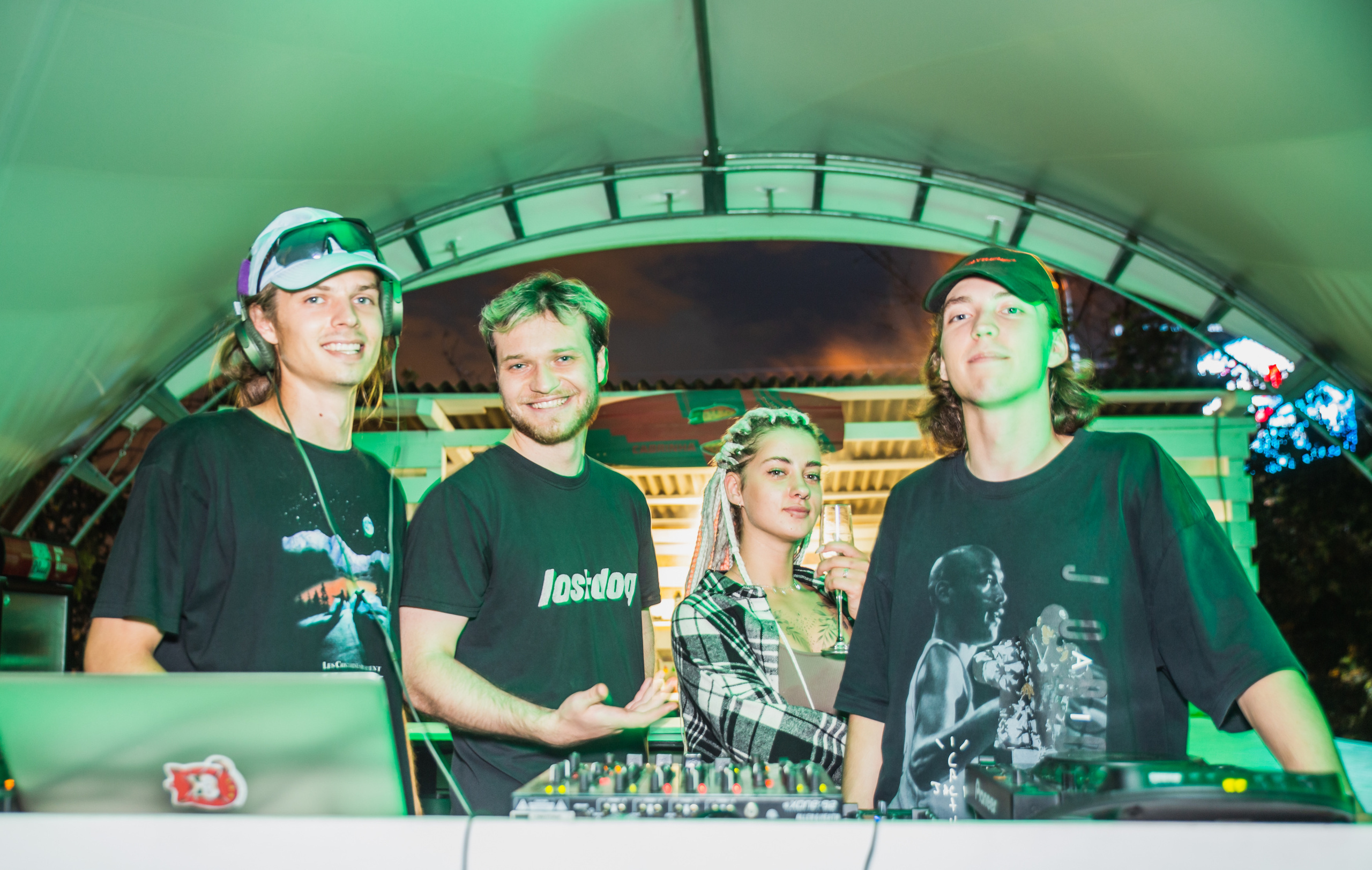 Cash4Trics Girls 30.07.21. Фотограф на Мальдивах