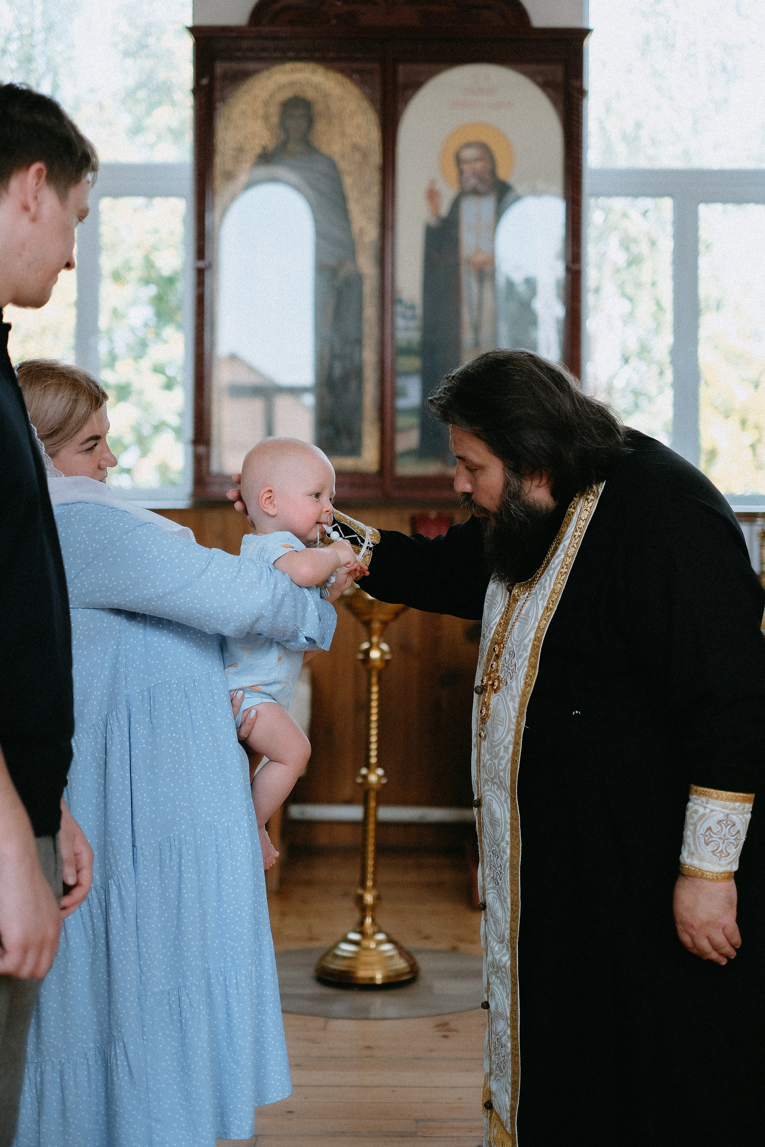 Крещение Александра. ФОТОГРАФ АННА КАЗАРЯН