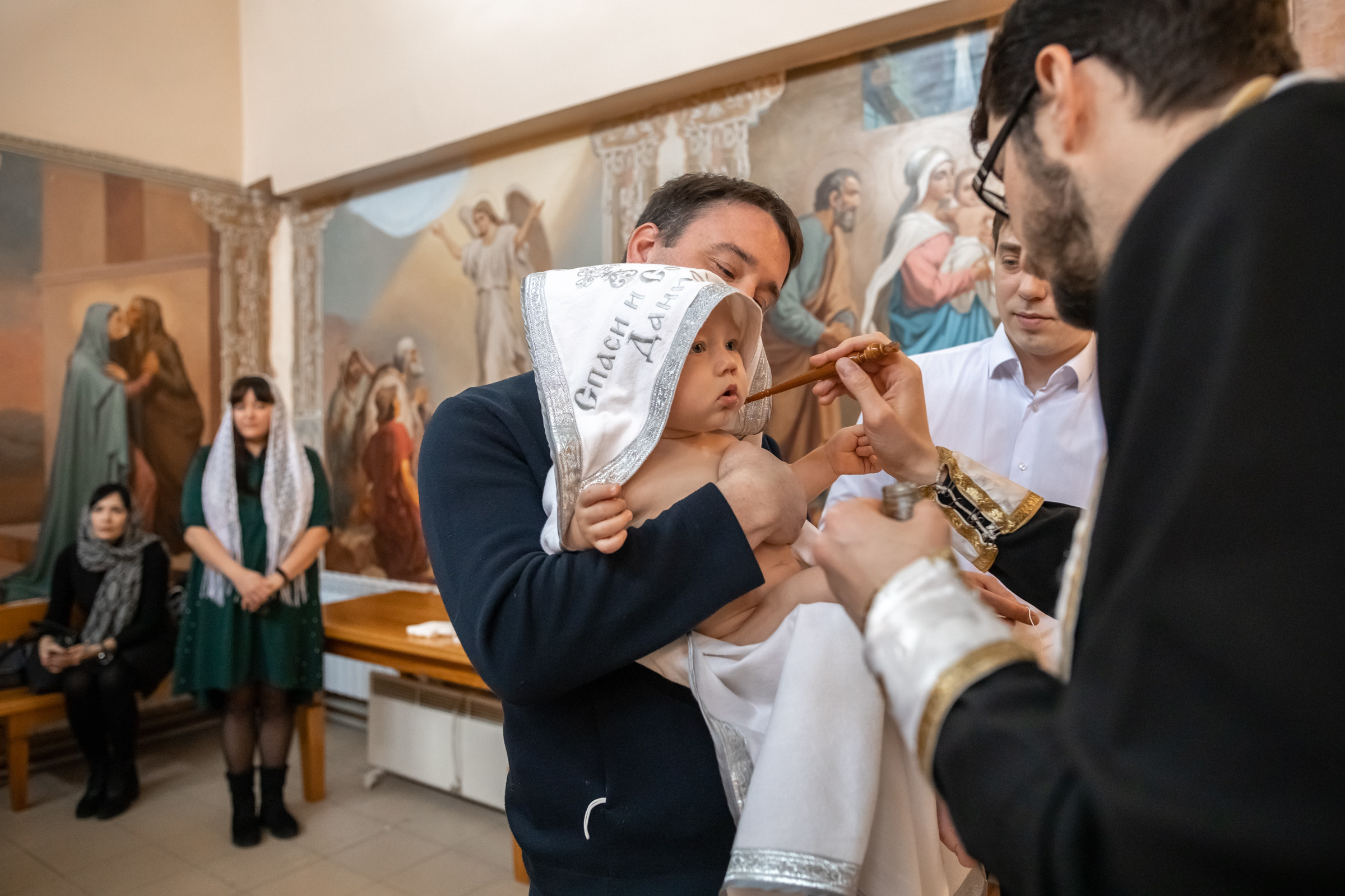 Таинство крещения Данила и Артема. Фотограф на крещение и венчание в Самаре и Тольятти Елена Арди