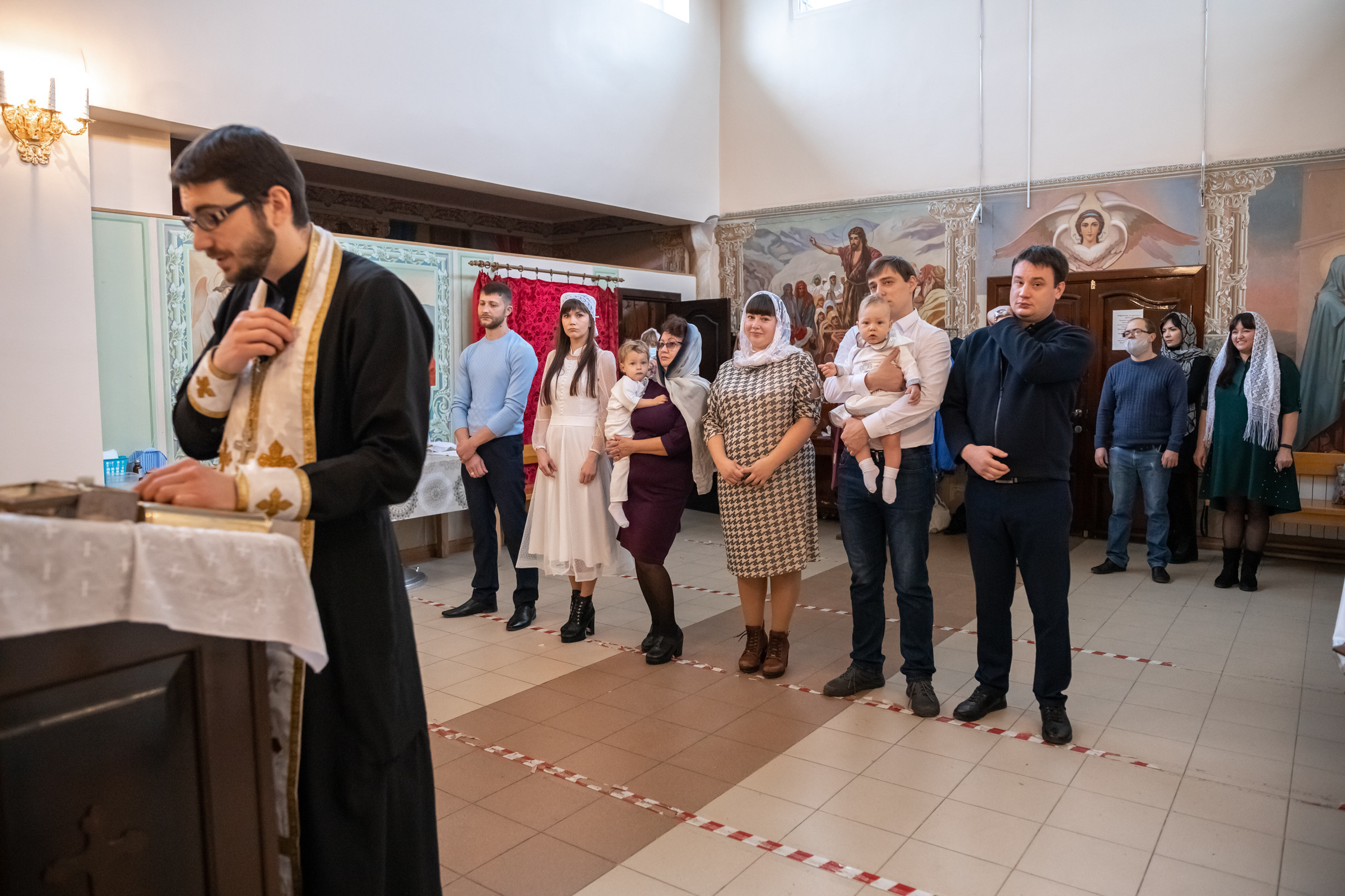 Таинство крещения Данила и Артема. Фотограф на крещение и венчание в Самаре и Тольятти Елена Арди
