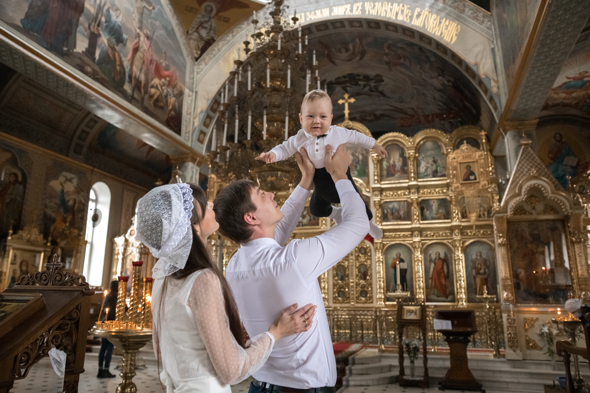 Таинство крещения Данила и Артема. Фотограф на крещение и венчание в Самаре и Тольятти Елена Арди