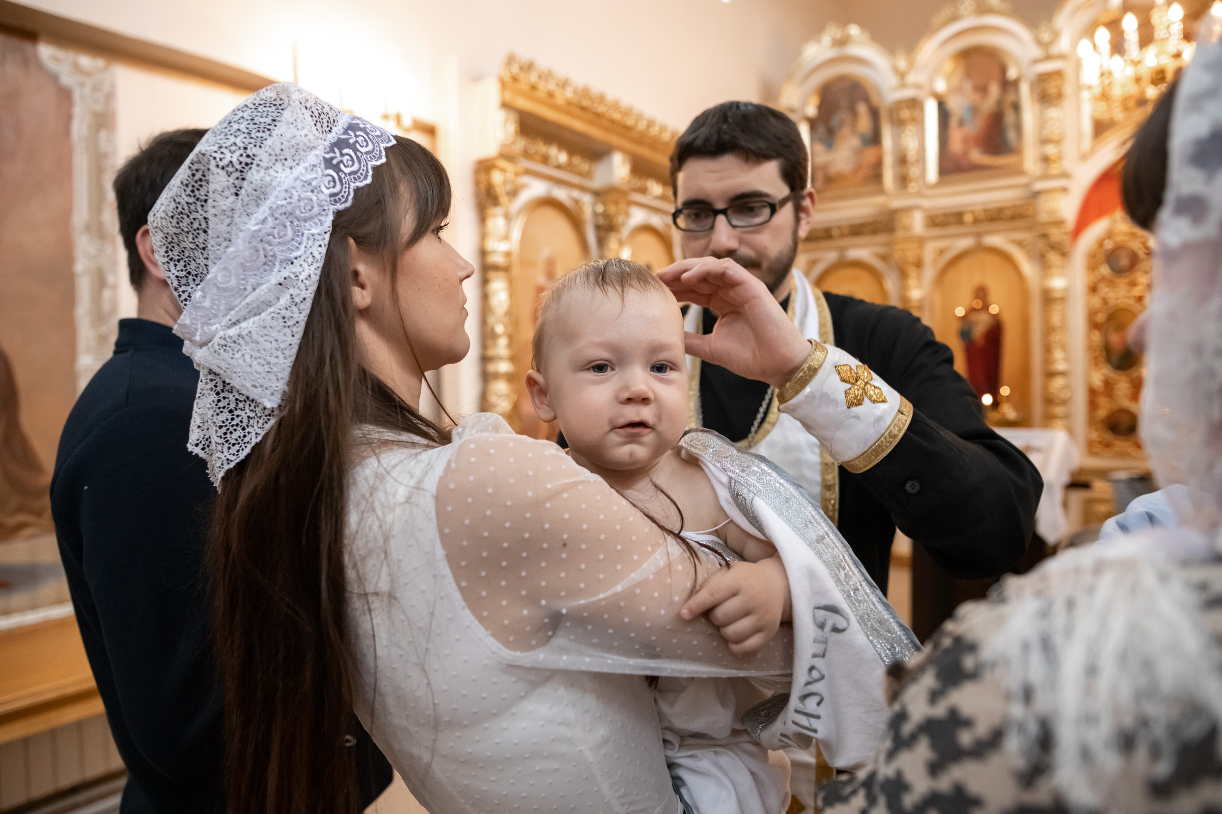 Таинство крещения Данила и Артема. Фотограф на крещение и венчание в Самаре и Тольятти Елена Арди
