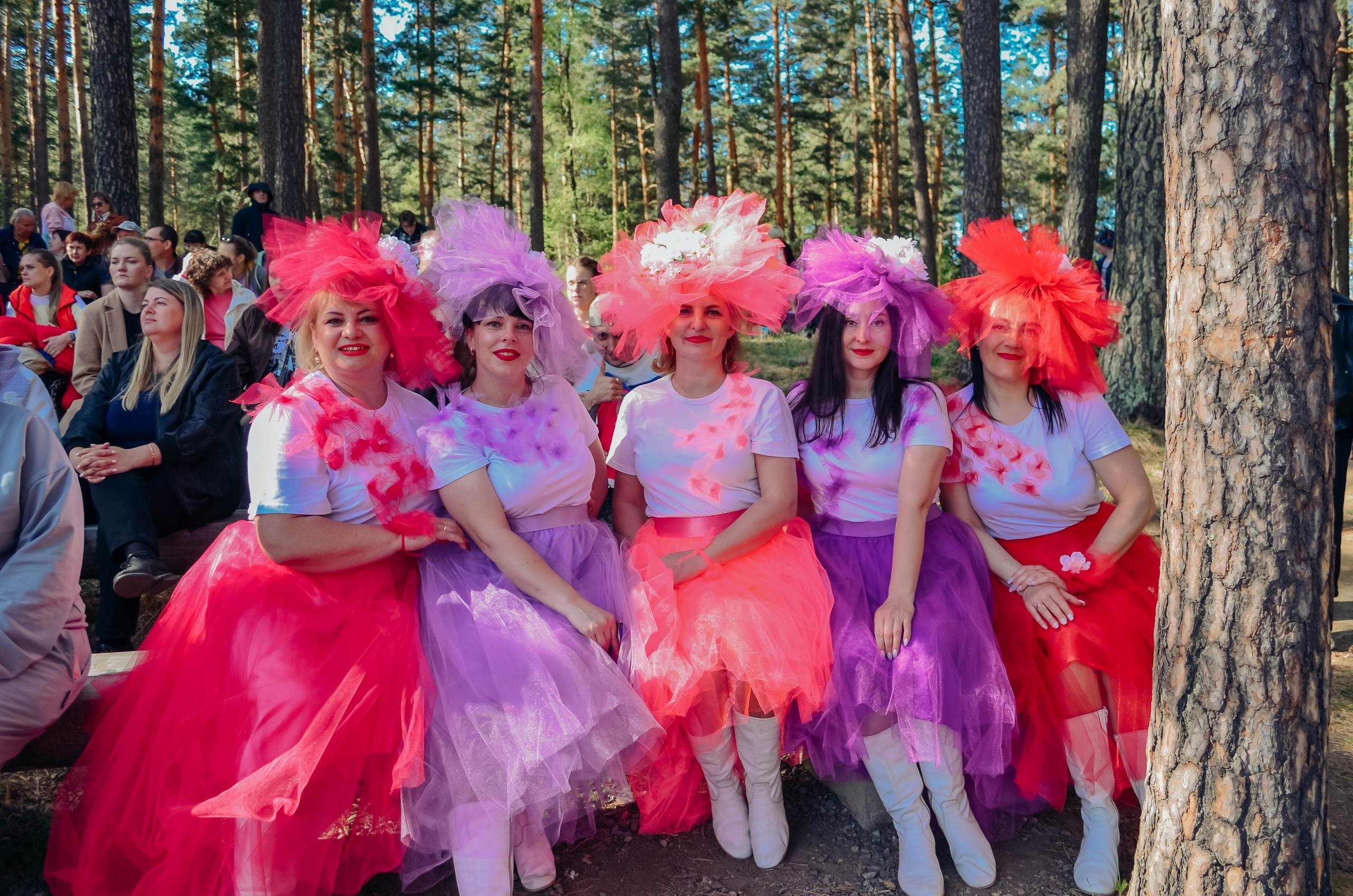 Фестиваль «Цветение Маральника на Алтае 2025». Фоторепортаж. Денисова Аля — фотограф для парных съемок и индивидуальных историй в Барнауле