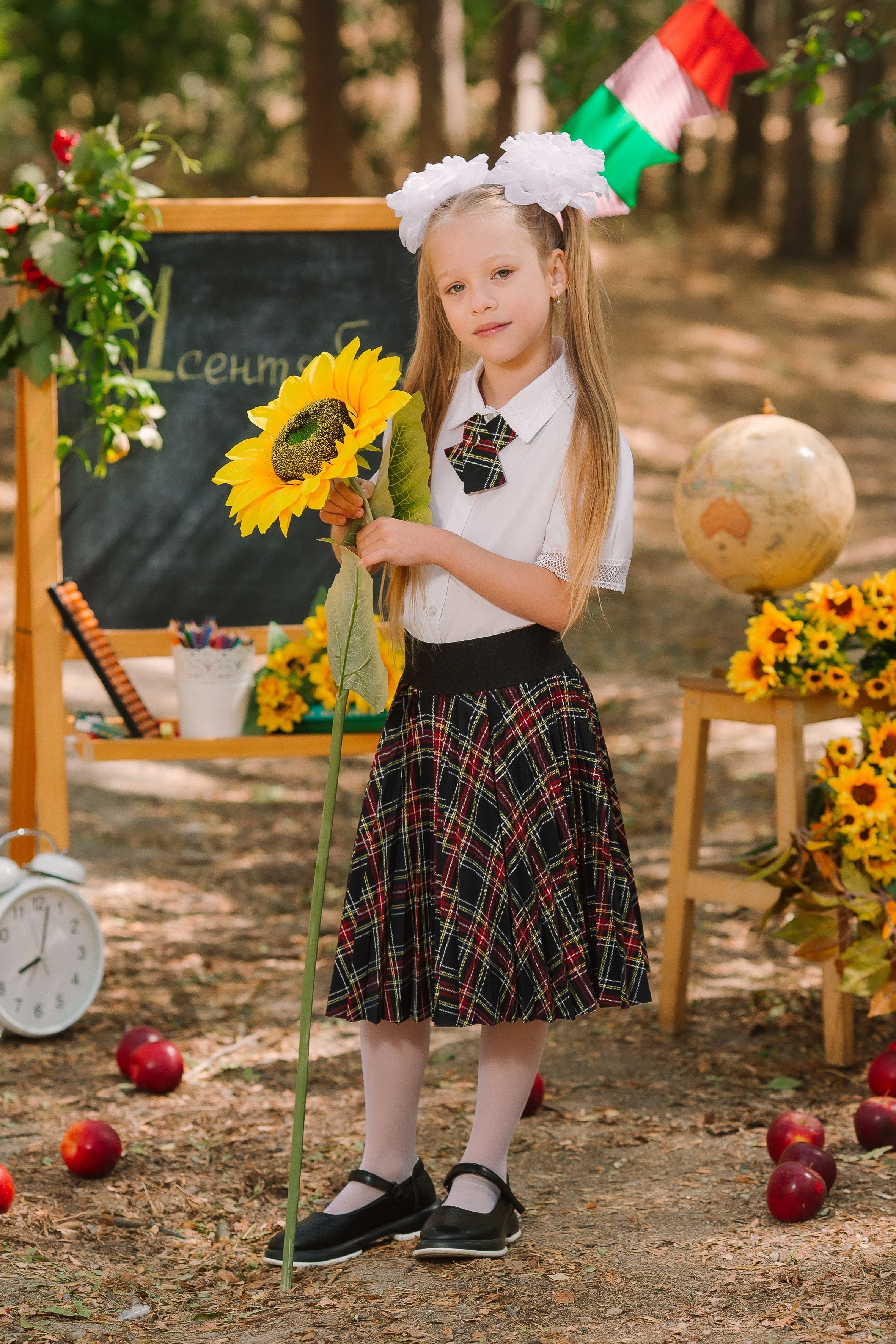 Первоклассник фотосесссия для первошки школьник. Выпускные альбомы Натальи Бутко: Новороссийск, Анапа, Геленджик