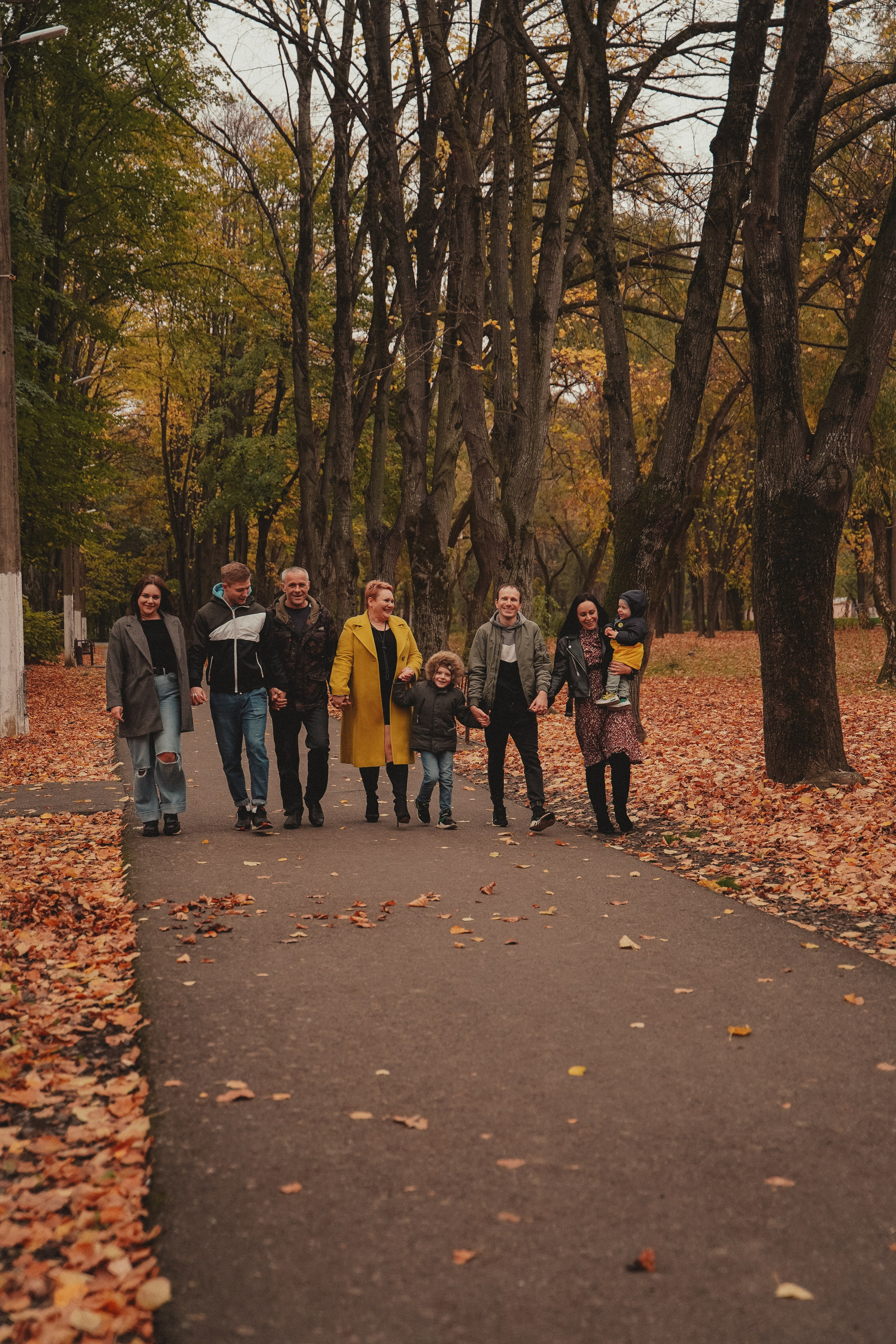 Фотосессия большой семьи в парке. Семейный и женский фотограф в Краснодаре Анастасия Приймак
