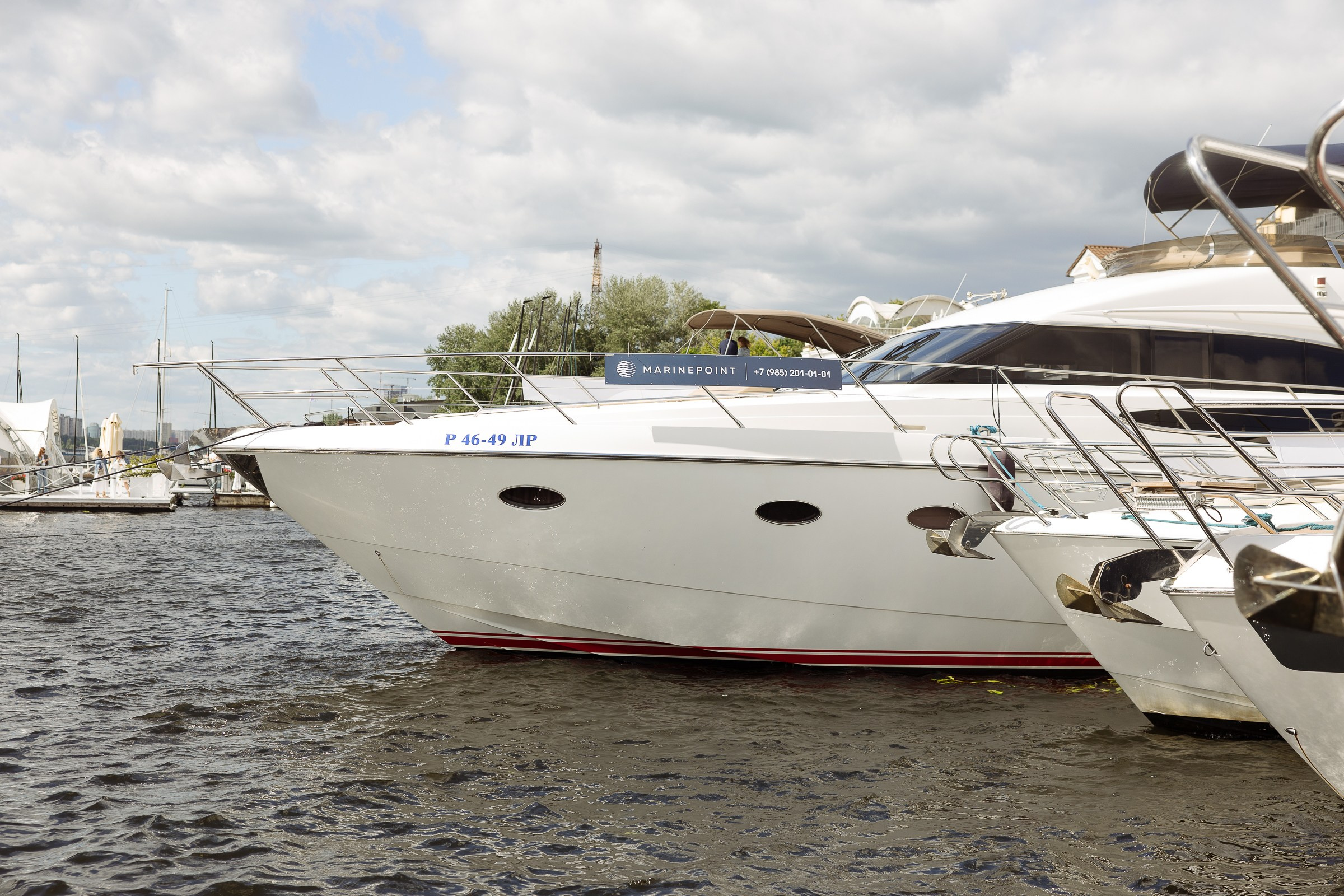 Выставка яхт и катеров. Ryal Yacht Club. Фотограф в Москве