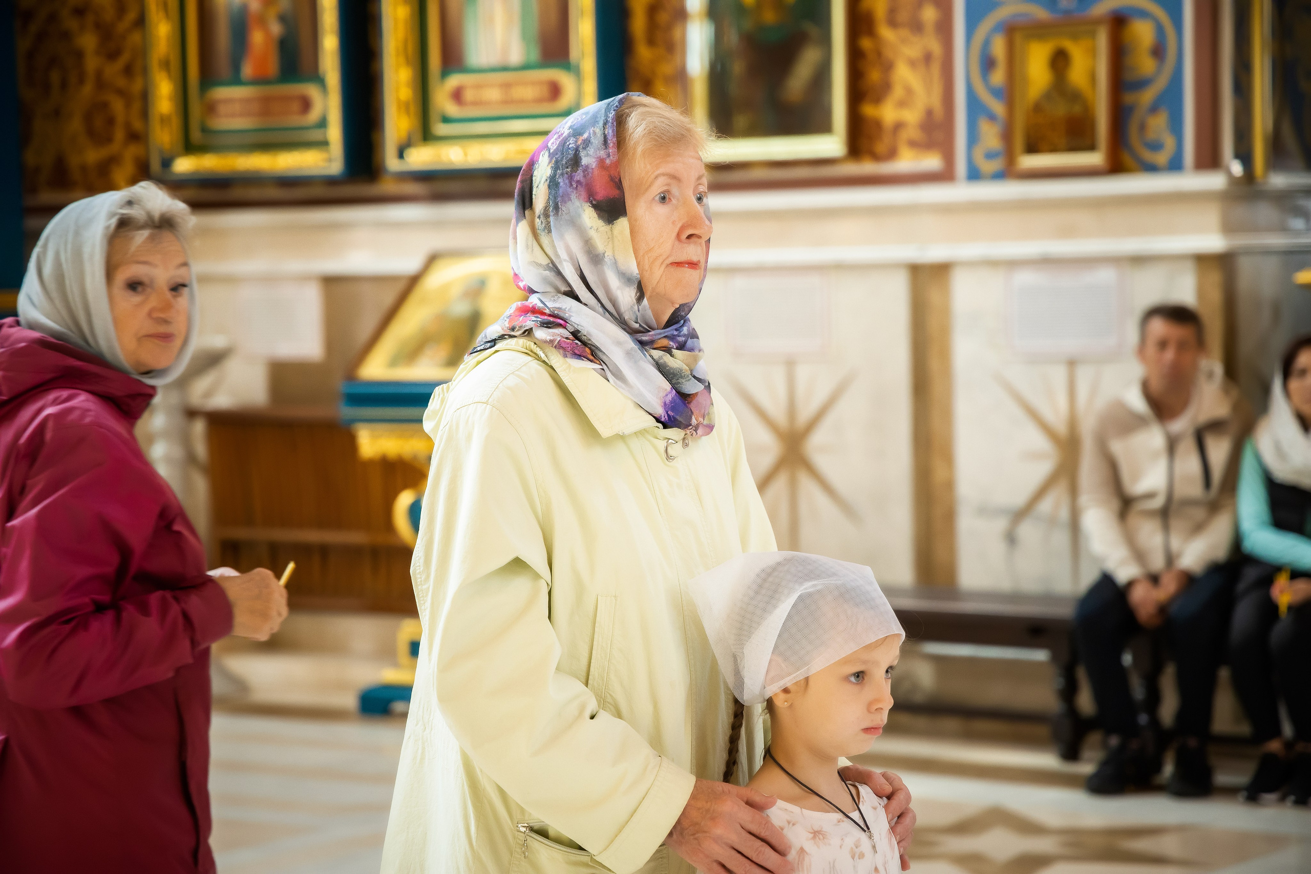 В Храме. Семейный и Свадебный фотограф в Астане Александр Астапов