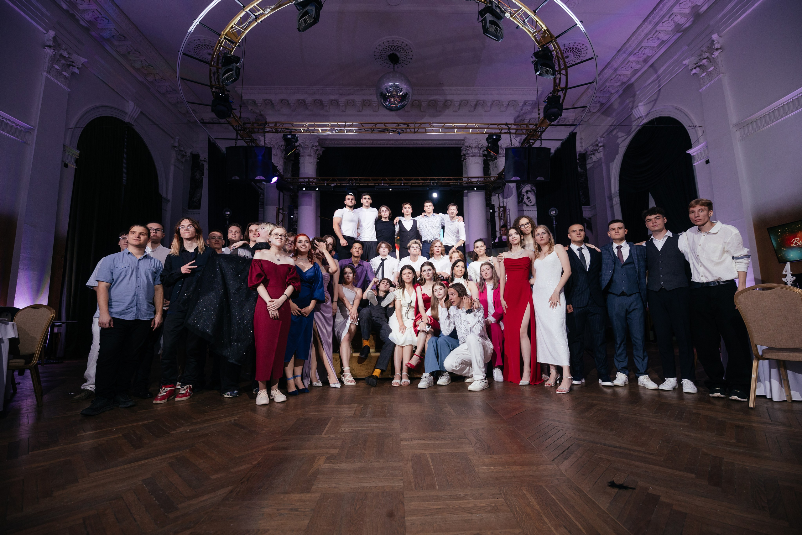 Выпускной 11 класс. Фотограф Крохин Олег