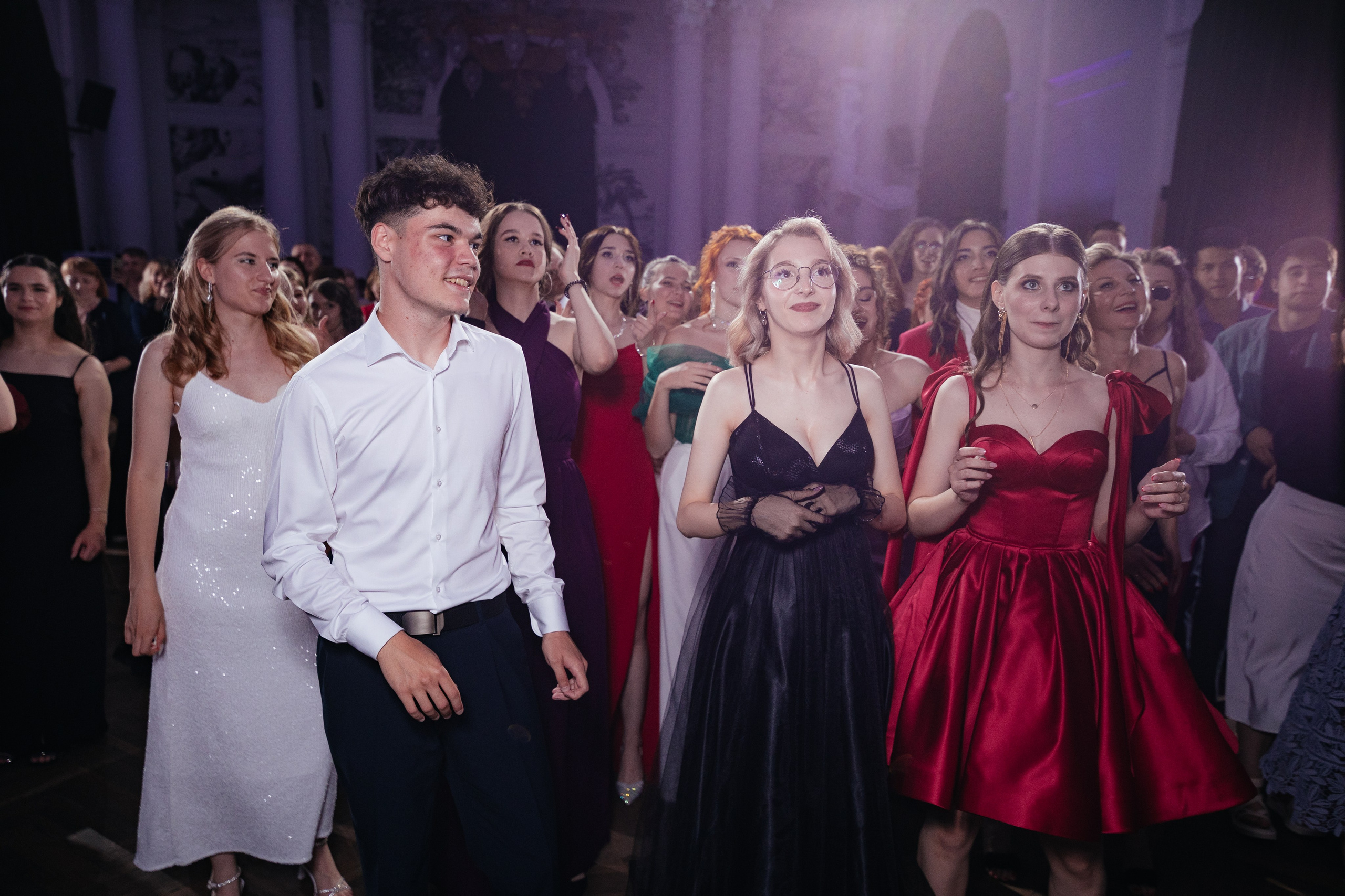 Выпускной 11 класс. Фотограф Крохин Олег