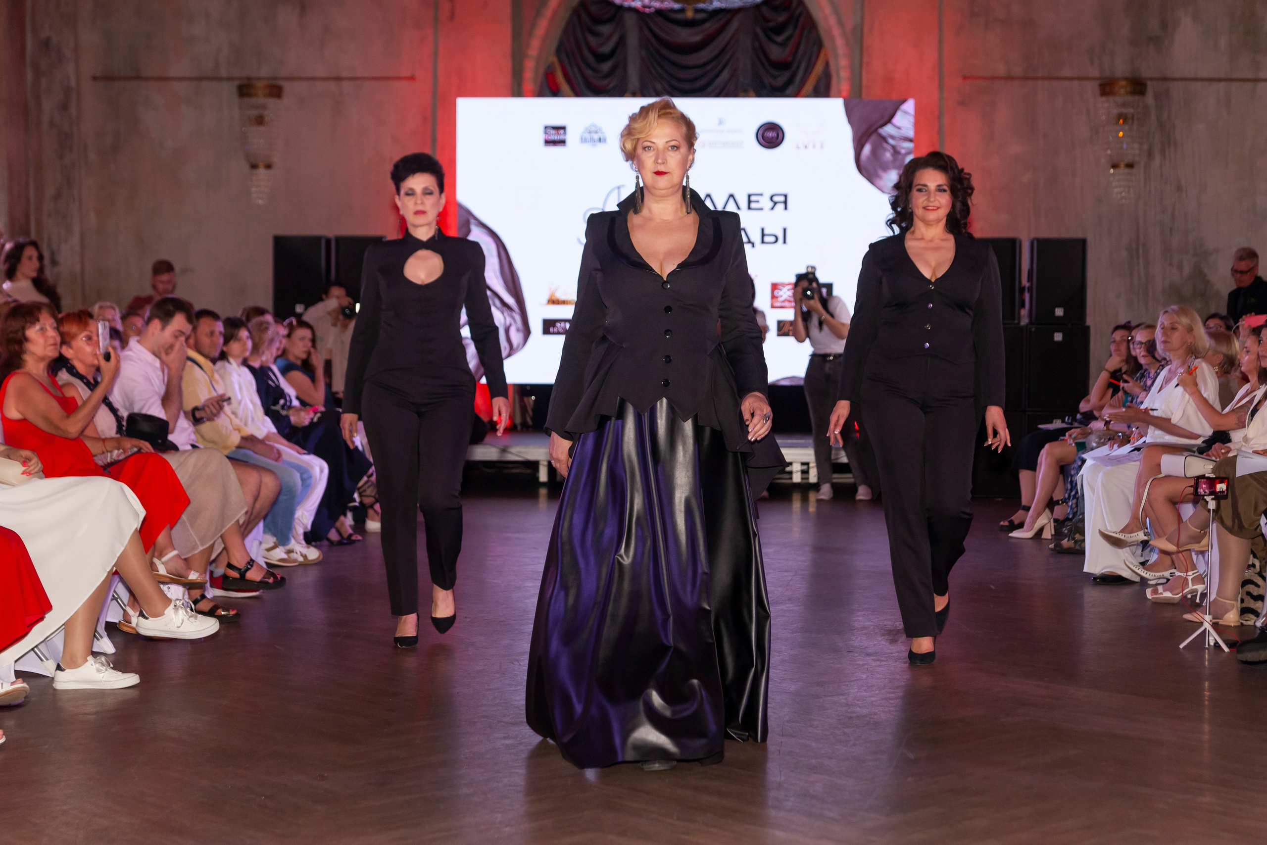 Аллея моды. 28 июня 2023. Портретный фотограф в СПб Ирина Маринина