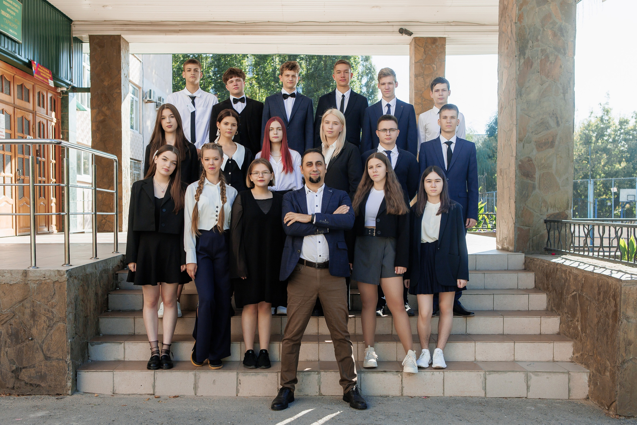 Гимназия 12 11 А 2024. Свадебный и портретный Фотограф в Липецке Дмитрий Котюков