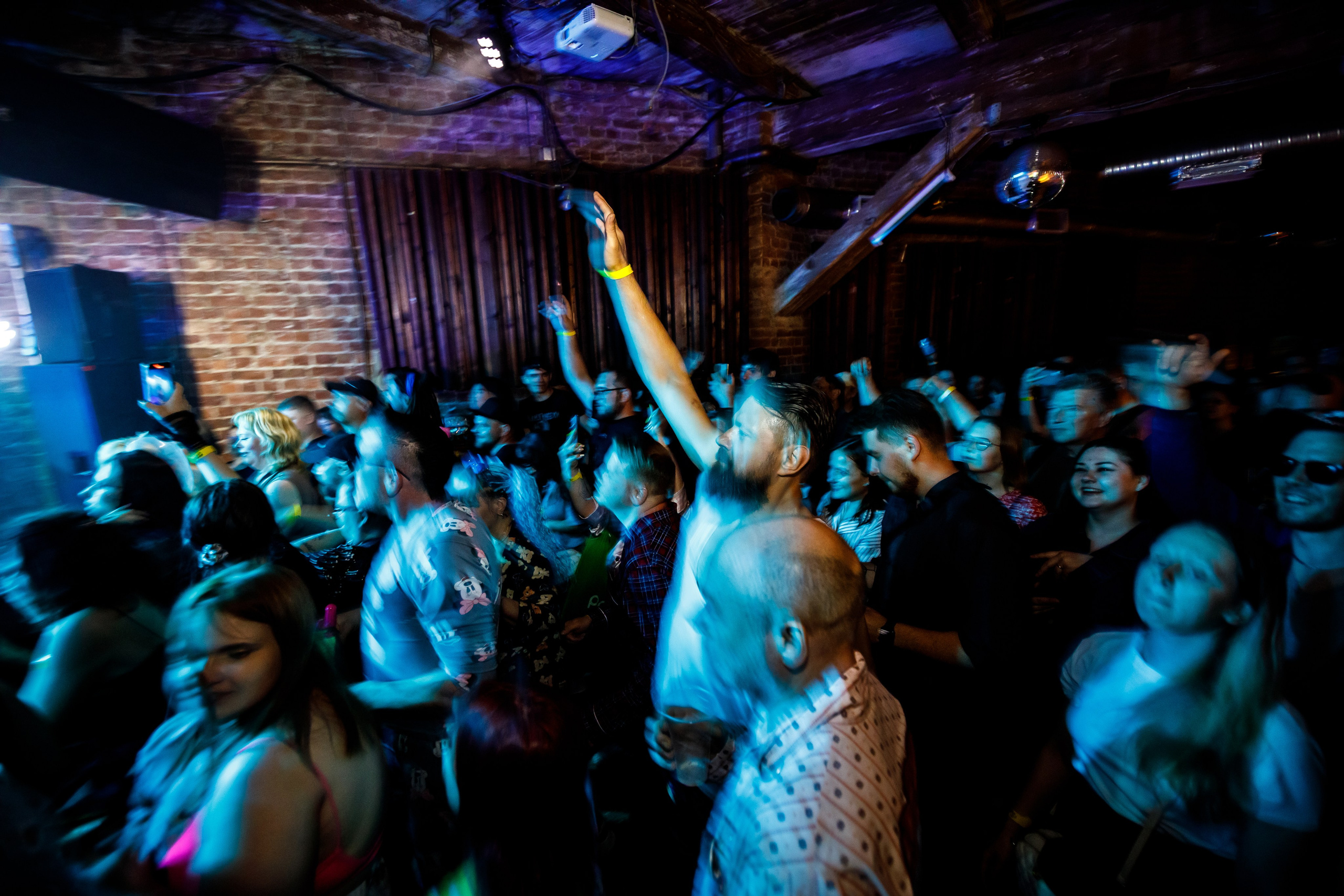 РАДИОПОМЕХИ. Фотограф Елена Богачева (lenalena_na_na_na)