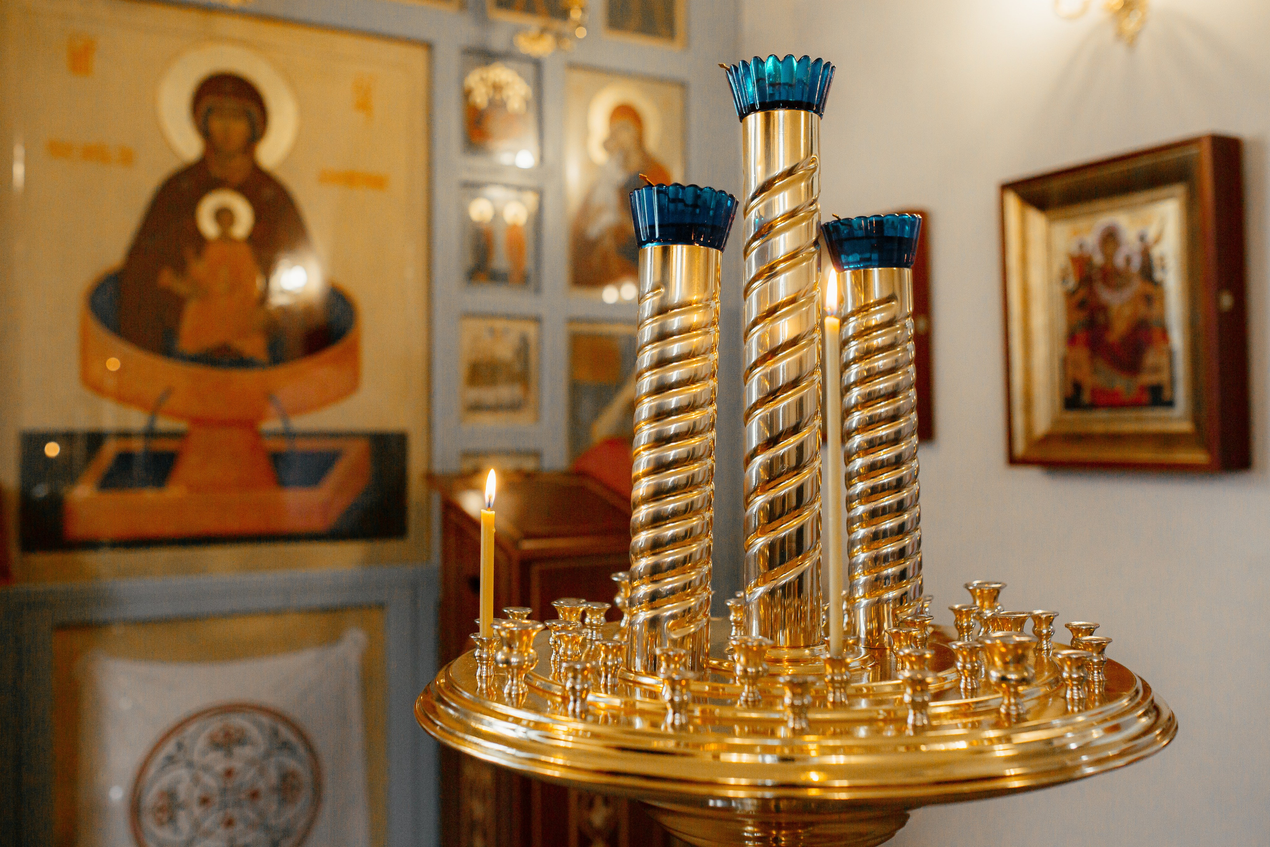 Храм Спаса Нерукотворного Образа м. Новогиреево. Свадебный и семейный фотограф