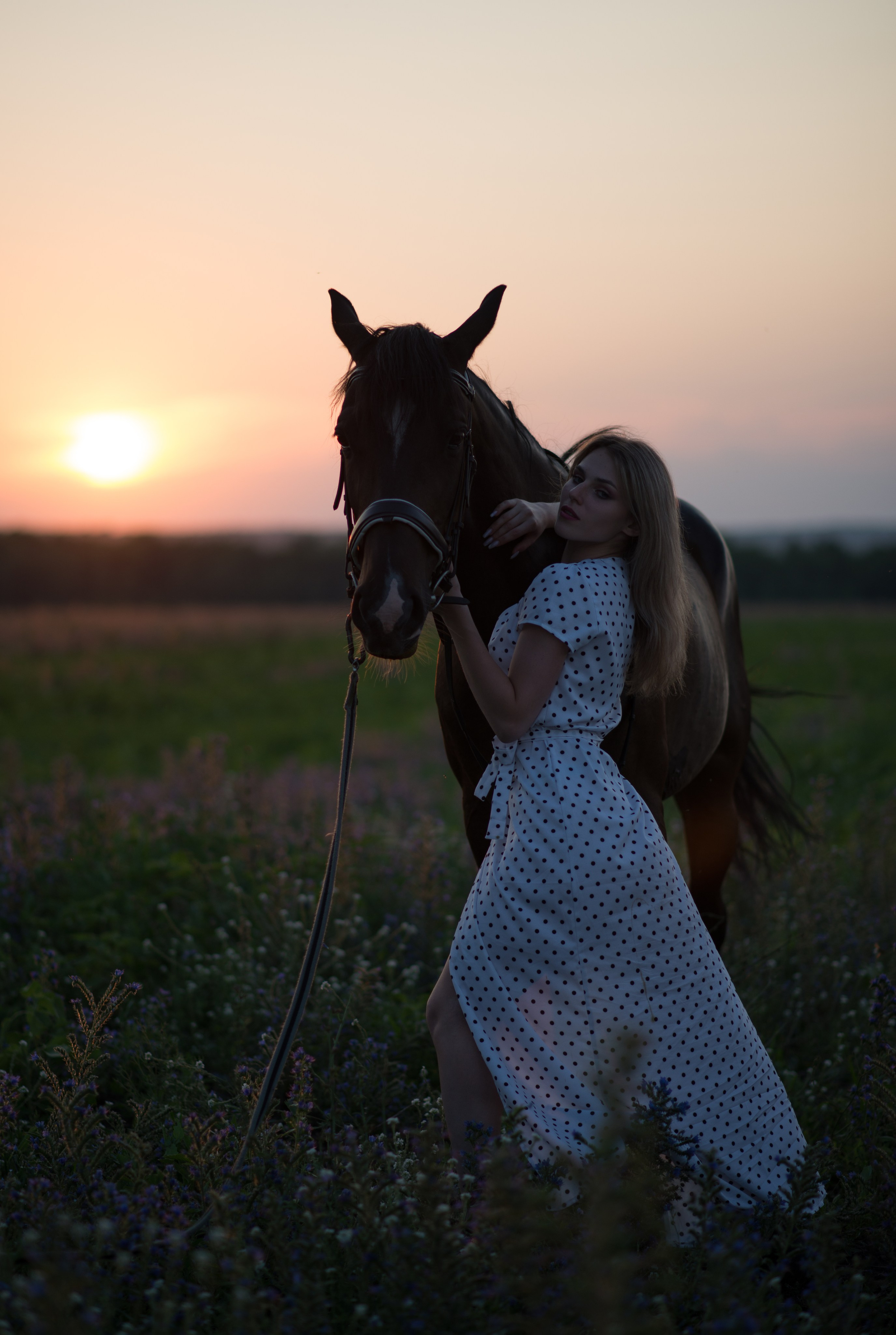 Девушки, Каспиец и Багрец. Конный фотограф в Саратове Юлия Иванова