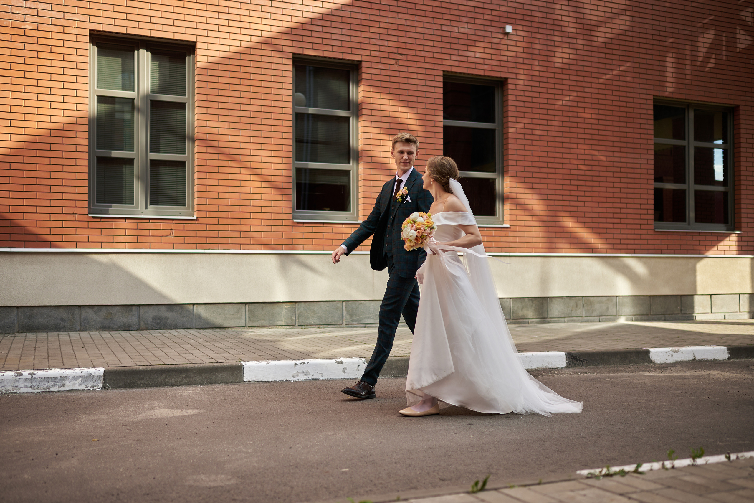 Фотограф в Старом Осколе, Губкине, Белгороде, кто лучший фотограф. Профессиональный фотограф Старый Оскол, Губкин — свадьба, венчание, крещение, юбилей и день рождения