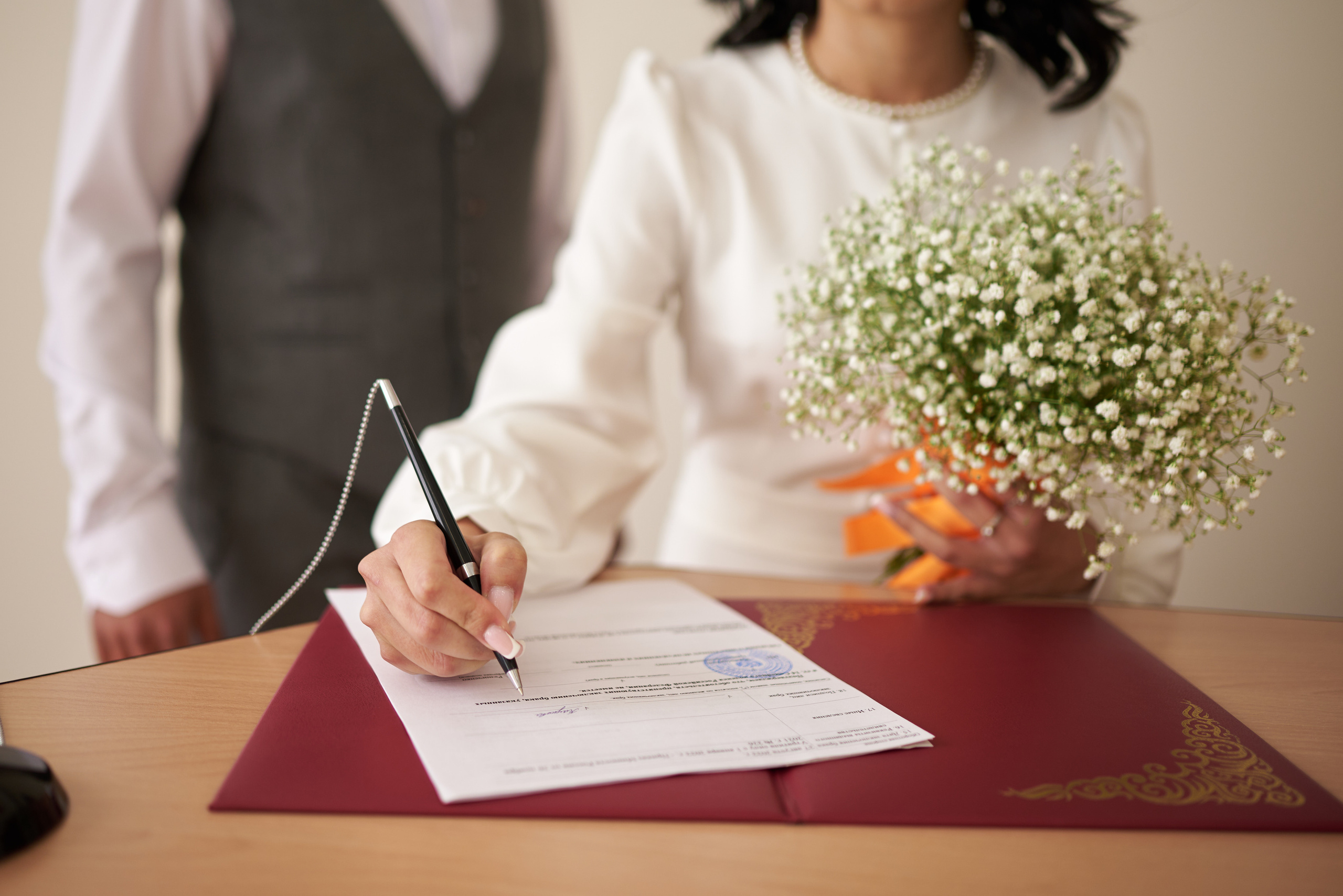 Фотограф Старый Оскол, Фотограф на свадьбу, заказать фотографа. Профессиональный фотограф Старый Оскол, Губкин — свадьба, венчание, крещение, юбилей и день рождения