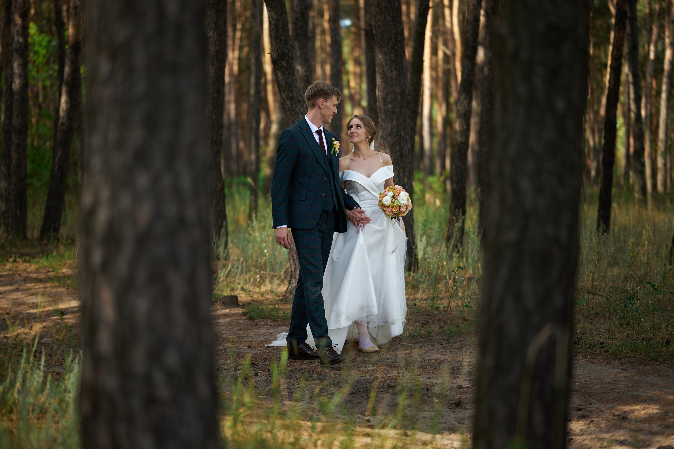 Фотограф в Старом Осколе, Губкине, Белгороде, кто лучший фотограф. Профессиональный фотограф Старый Оскол, Губкин — свадьба, венчание, крещение, юбилей и день рождения