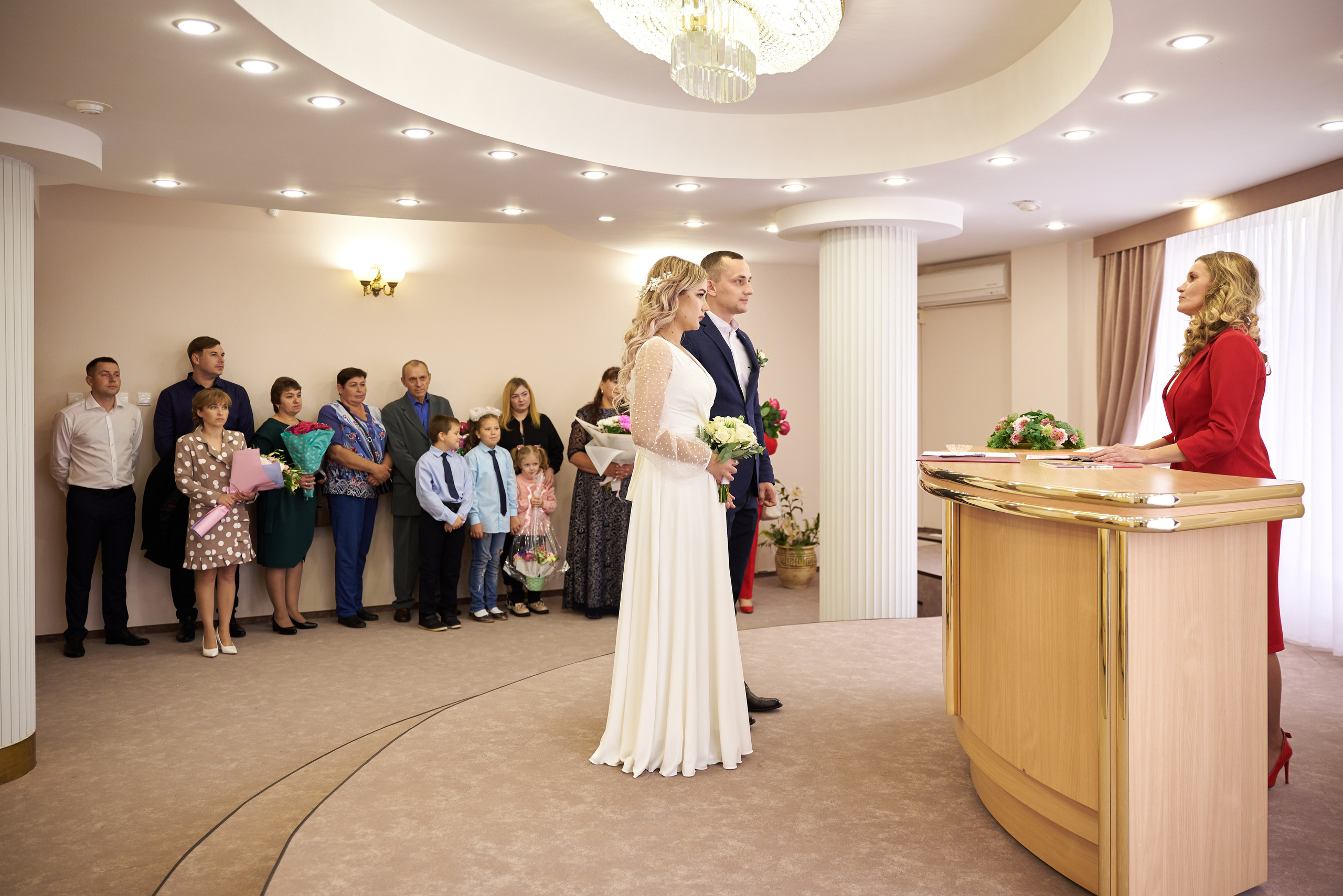 Фотограф Старый оскол, лучший фотограф, заказать фотографа. Профессиональный фотограф Старый Оскол, Губкин — свадьба, венчание, крещение, юбилей и день рождения