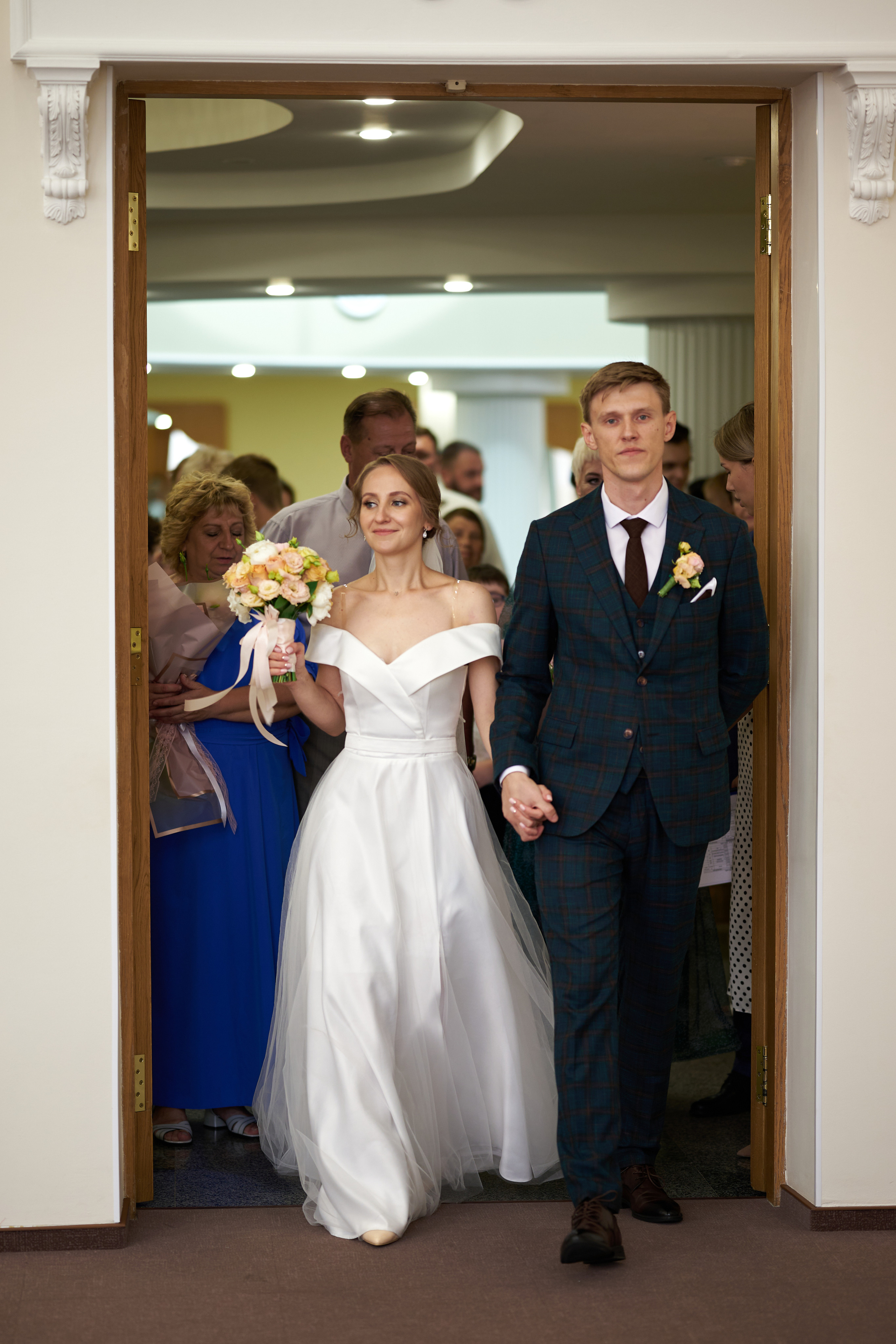 Фотограф в Старом Осколе, Губкине, Белгороде, кто лучший фотограф. Профессиональный фотограф Старый Оскол, Губкин — свадьба, венчание, крещение, юбилей и день рождения