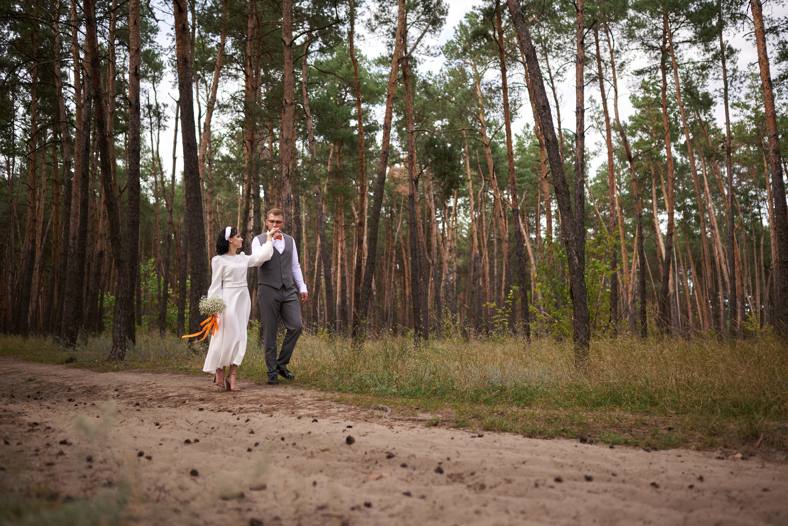 Фотограф Старый Оскол, Фотограф на свадьбу, заказать фотографа. Профессиональный фотограф Старый Оскол, Губкин — свадьба, венчание, крещение, юбилей и день рождения