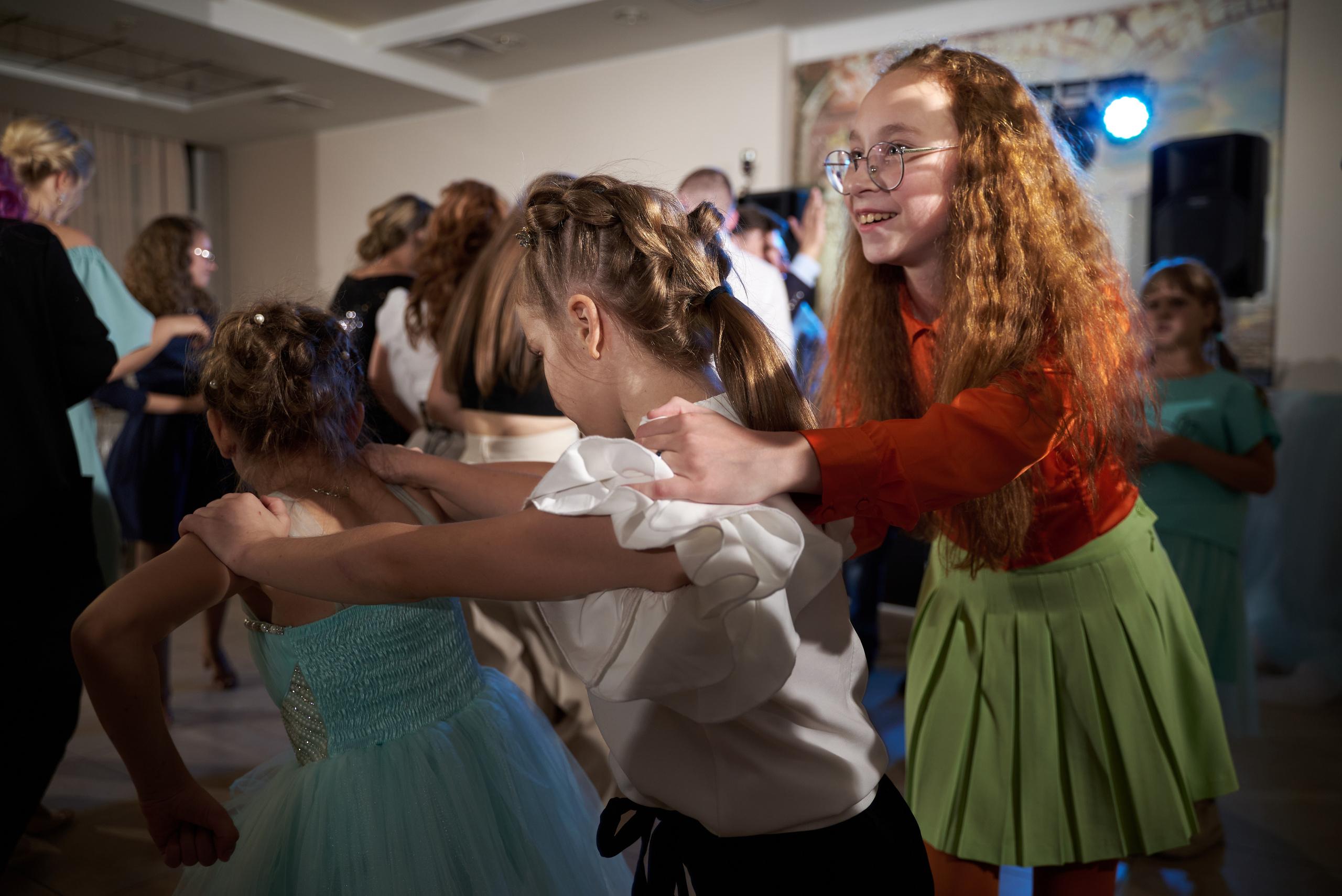Анонс свадьбы Александра и Виктории. Профессиональный фотограф Старый Оскол, Губкин — свадьба, венчание, крещение, юбилей и день рождения