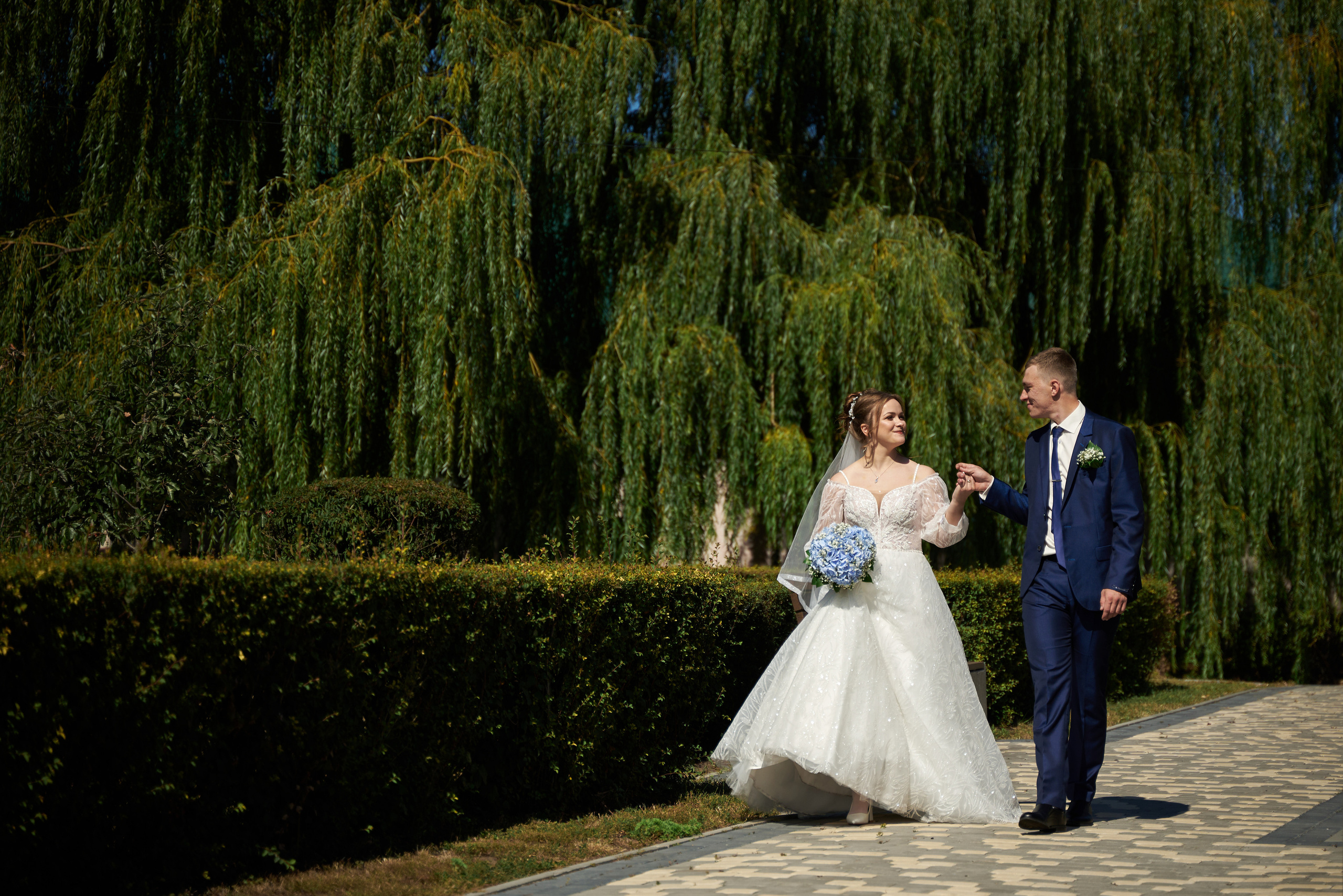 Анонс свадьбы Александра и Виктории. Профессиональный фотограф Старый Оскол, Губкин — свадьба, венчание, крещение, юбилей и день рождения