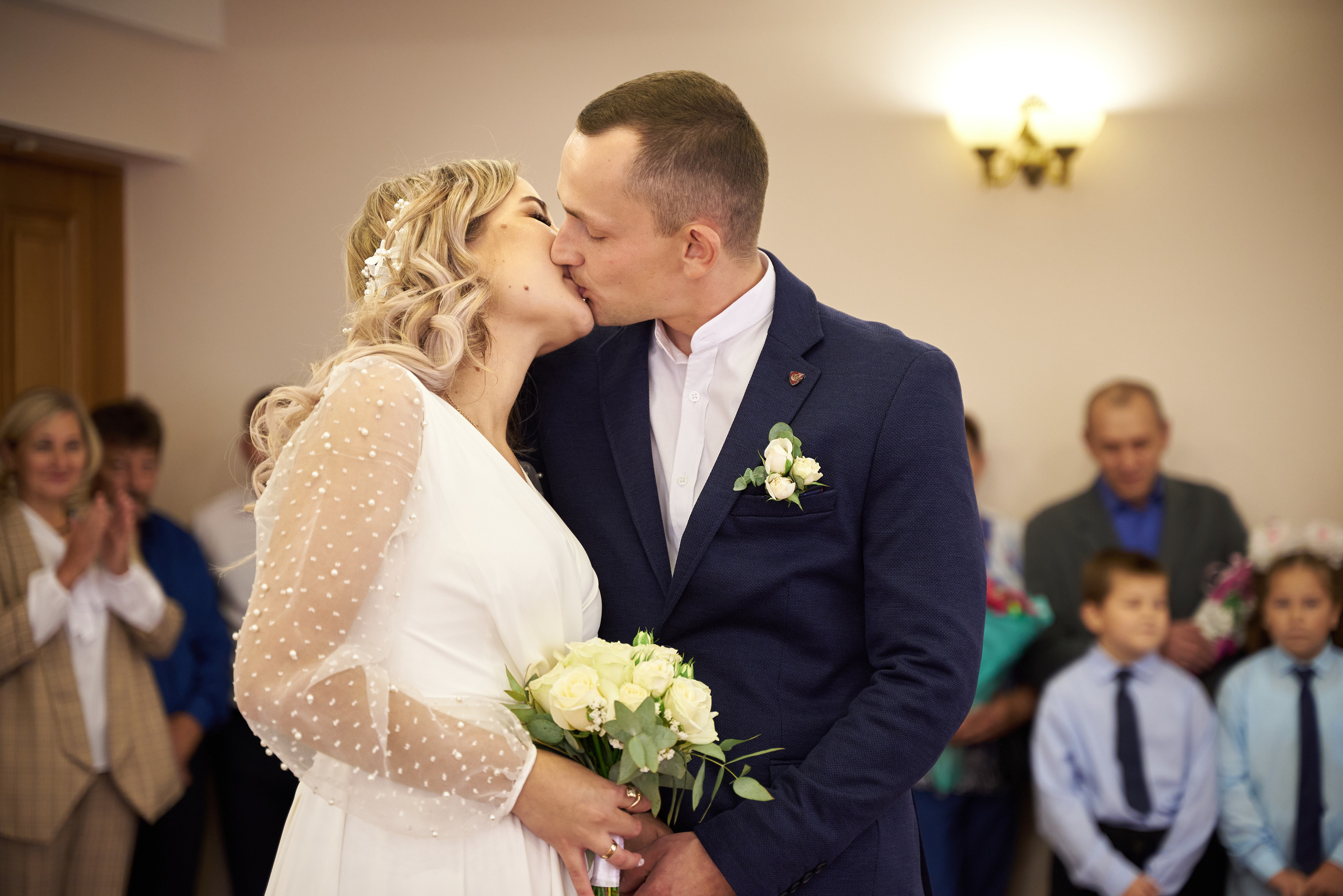 Фотограф Старый оскол, лучший фотограф, заказать фотографа. Профессиональный фотограф Старый Оскол, Губкин — свадьба, венчание, крещение, юбилей и день рождения