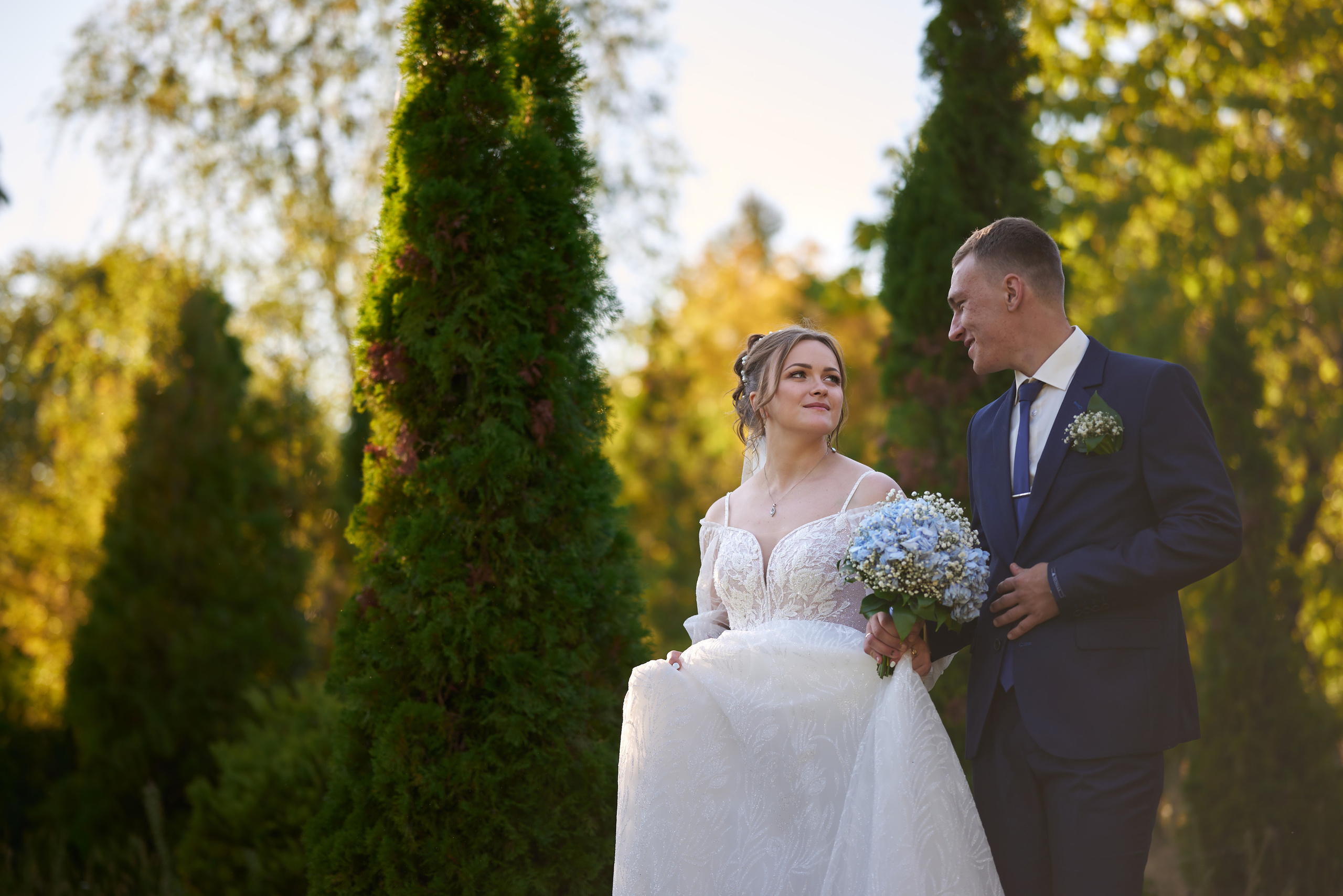 Анонс свадьбы Александра и Виктории. Профессиональный фотограф Старый Оскол, Губкин — свадьба, венчание, крещение, юбилей и день рождения