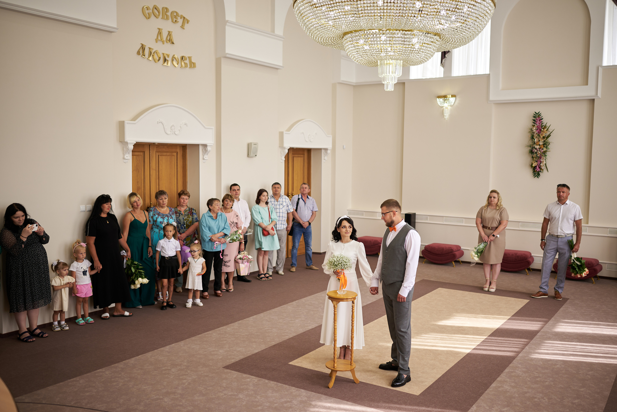 Фотограф Старый Оскол, Фотограф на свадьбу, заказать фотографа. Профессиональный фотограф Старый Оскол, Губкин — свадьба, венчание, крещение, юбилей и день рождения