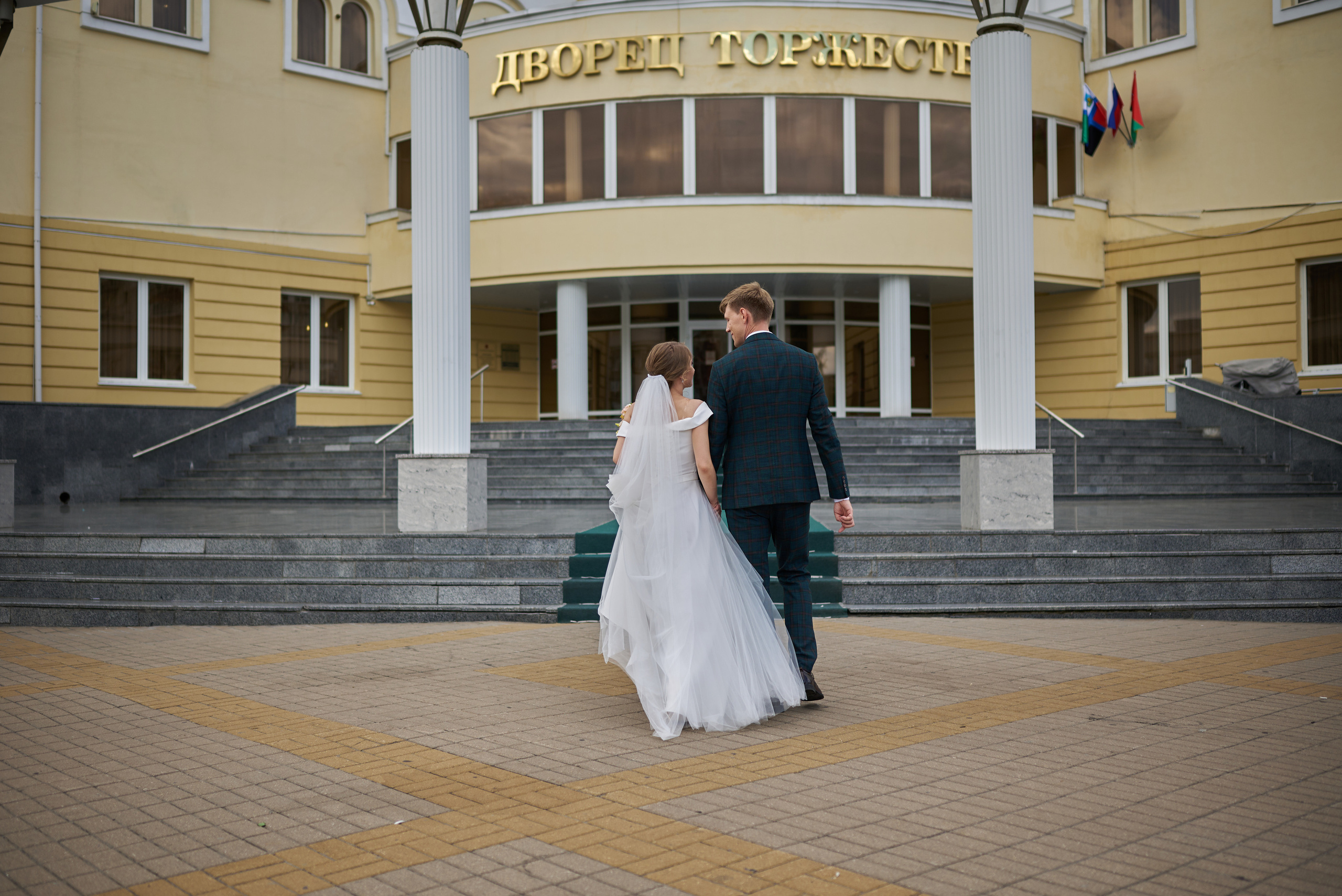 Фотограф в Старом Осколе, Губкине, Белгороде, кто лучший фотограф. Профессиональный фотограф Старый Оскол, Губкин — свадьба, венчание, крещение, юбилей и день рождения