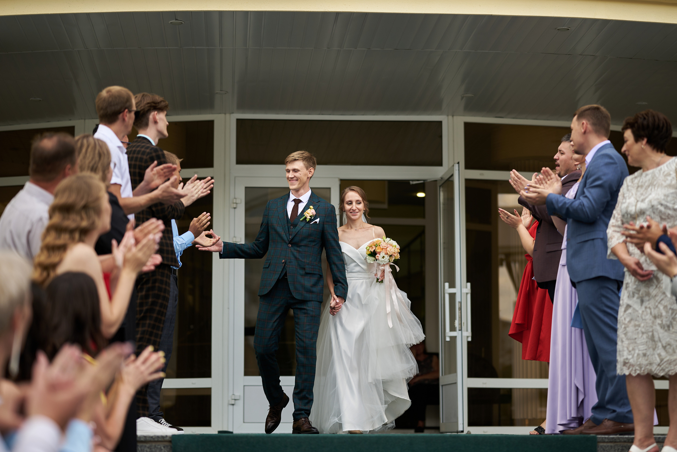 Фотограф в Старом Осколе, Губкине, Белгороде, кто лучший фотограф. Профессиональный фотограф Старый Оскол, Губкин — свадьба, венчание, крещение, юбилей и день рождения