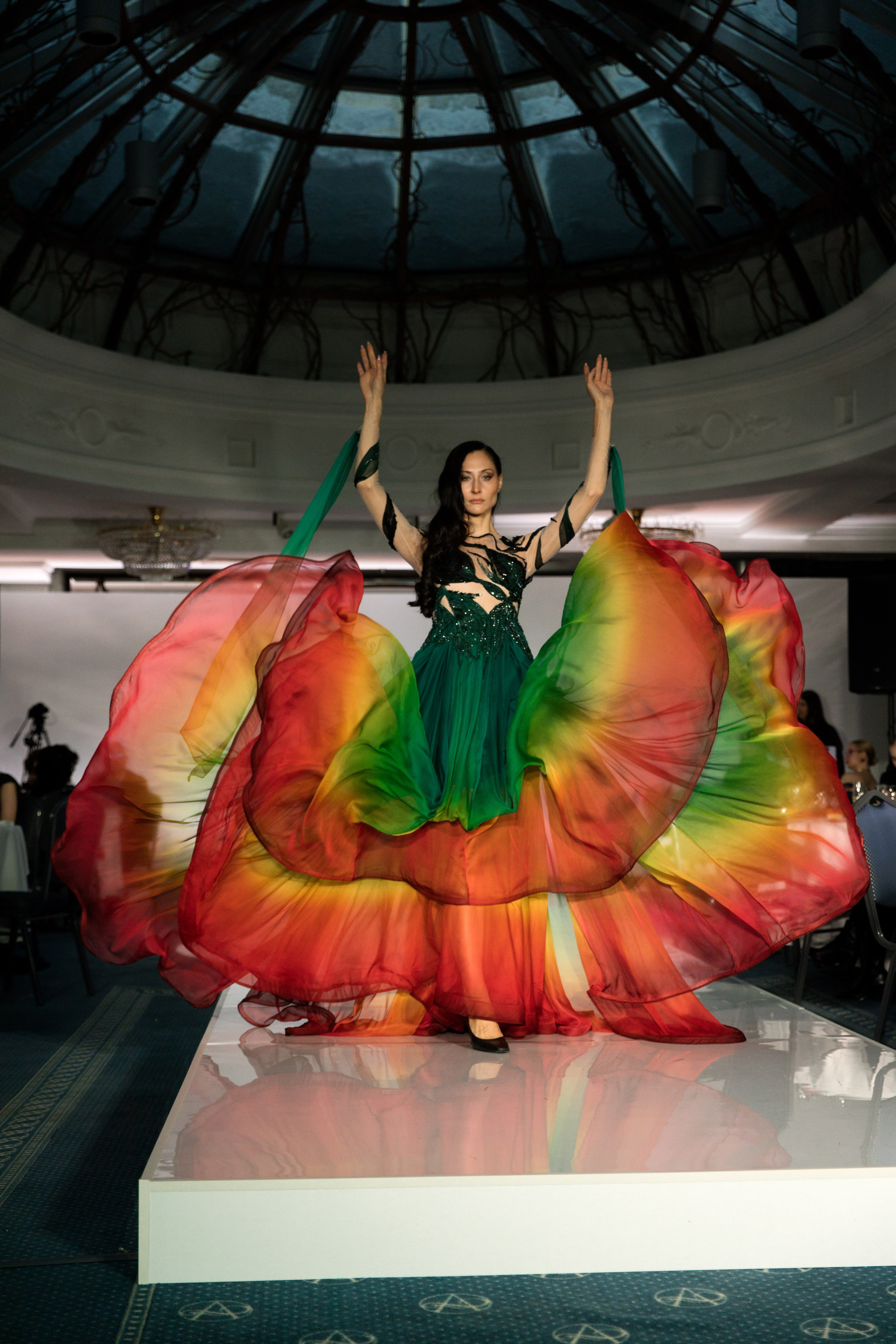 Репортаж показа «Кутюр по-русски». Фотограф в Санкт-Петербурге Вагнер Юлия