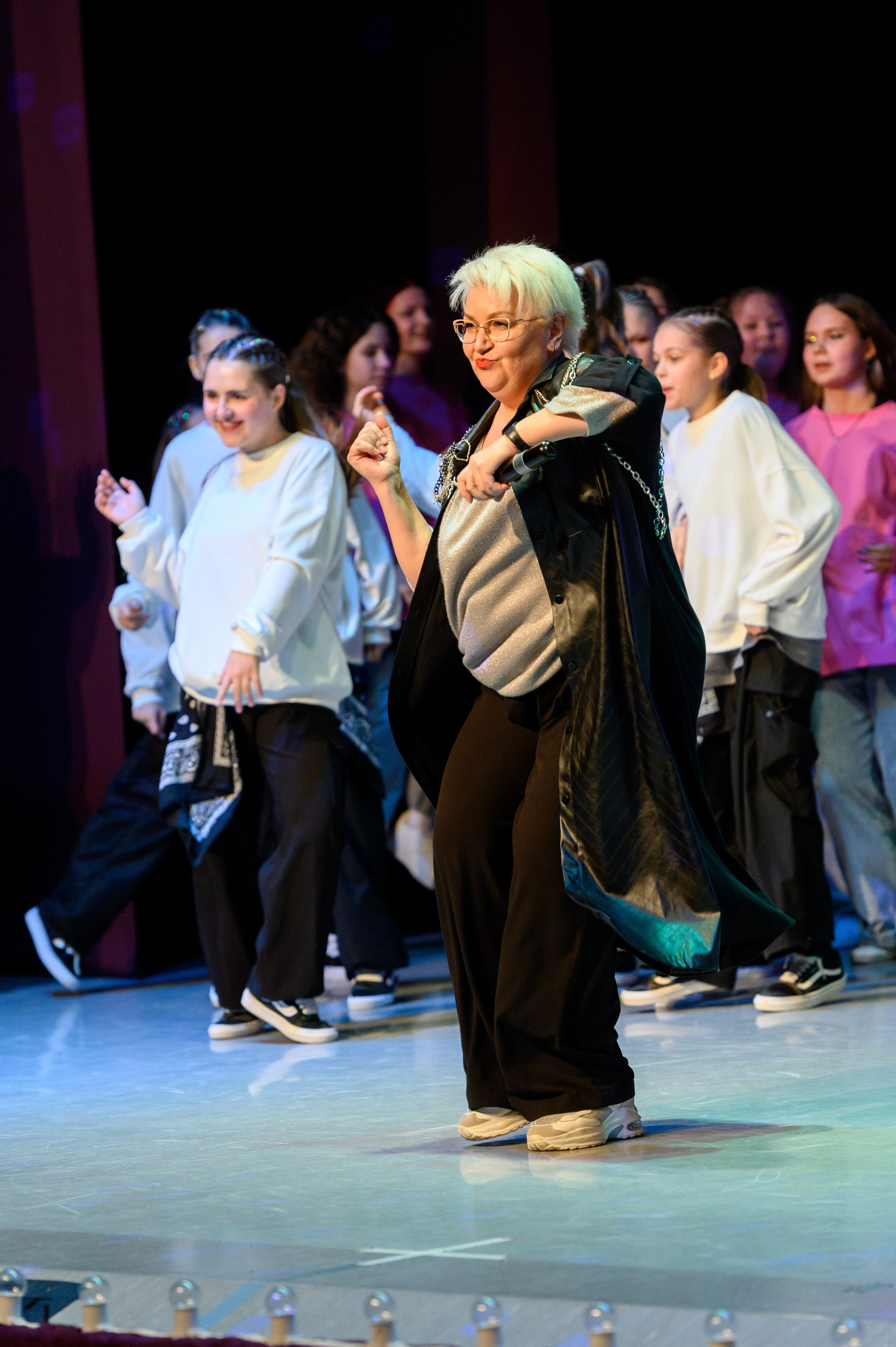 Отчётный концерт «Зажигай». Главная