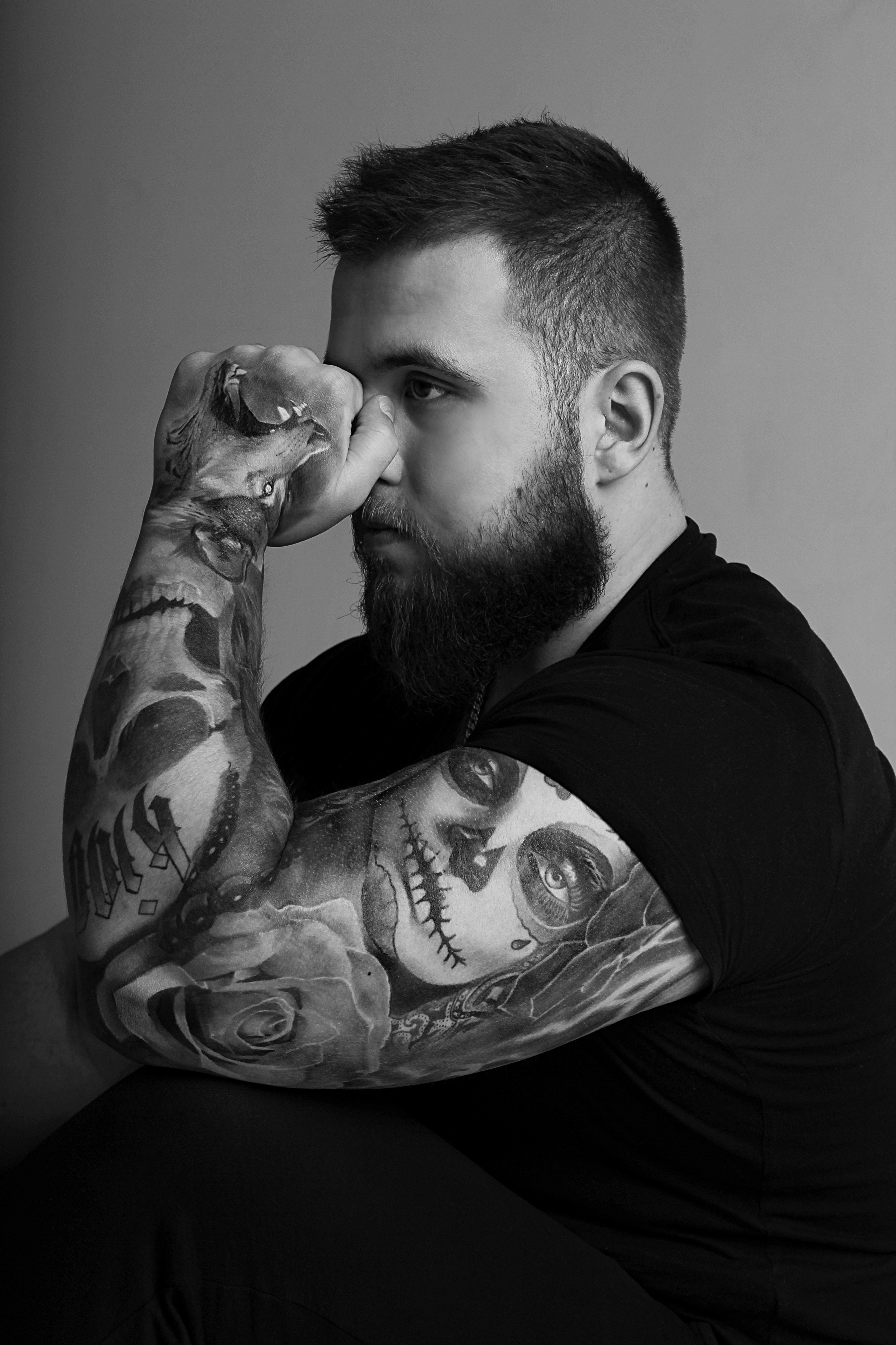 Мужская фотосессия в студии. Булат. Свадебный и репортажный фотограф в Уфе| Осетрова Ольга