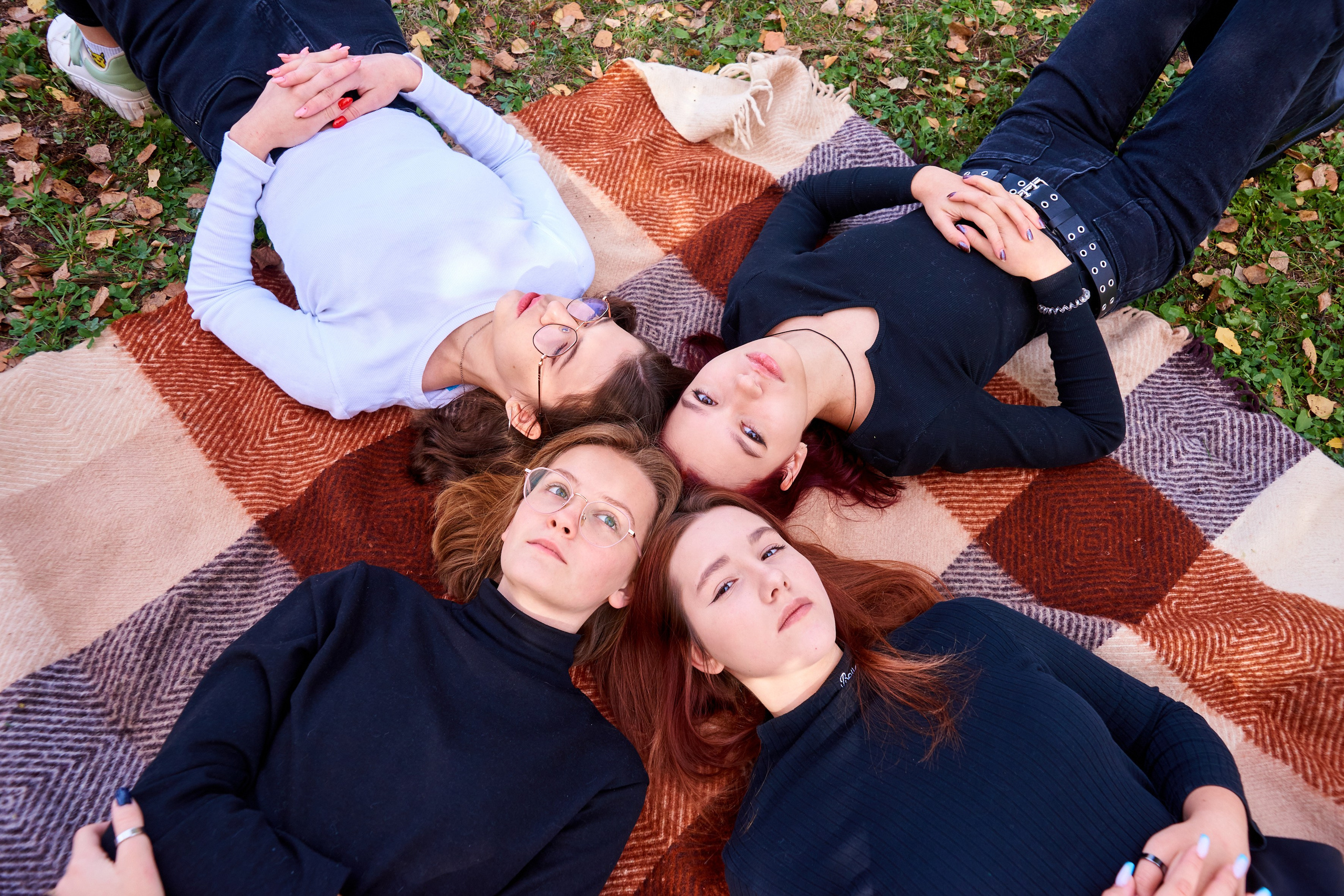 9 класс. Осень в парке. 2022. Childrenfoto.ru