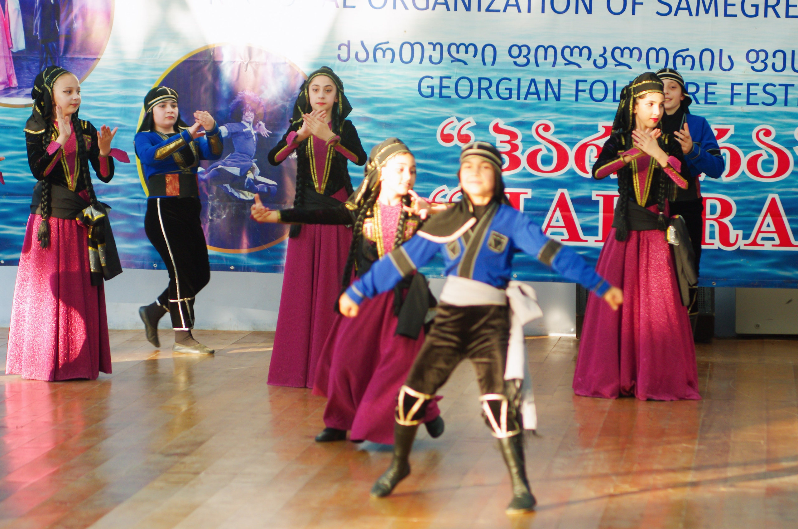 Кабулети Танцы. Портретный фотограф Денис Милютин