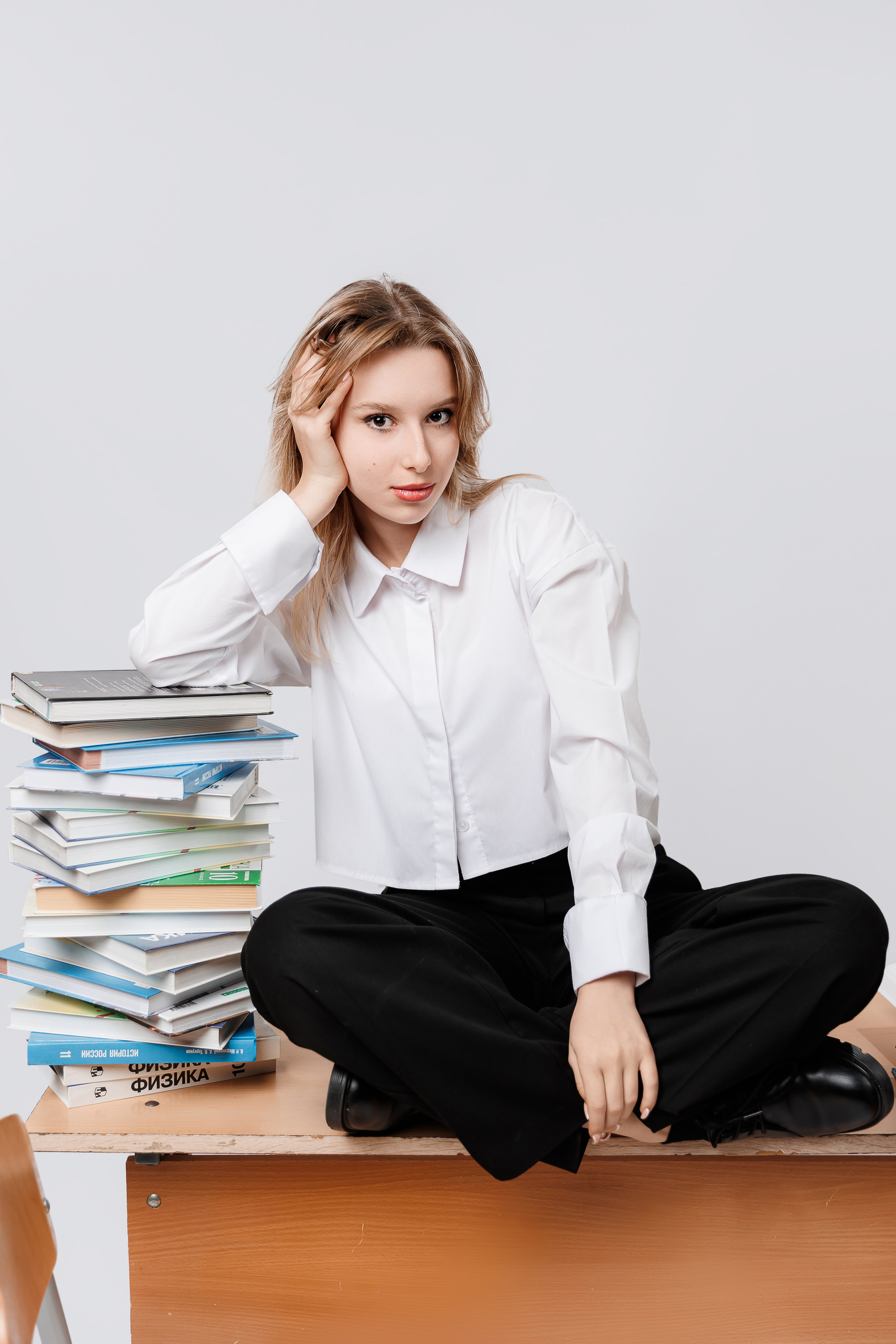 Портреты на однотонном фоне. Семейный и детский фотограф Комина Елена, Власиха, Одинцово