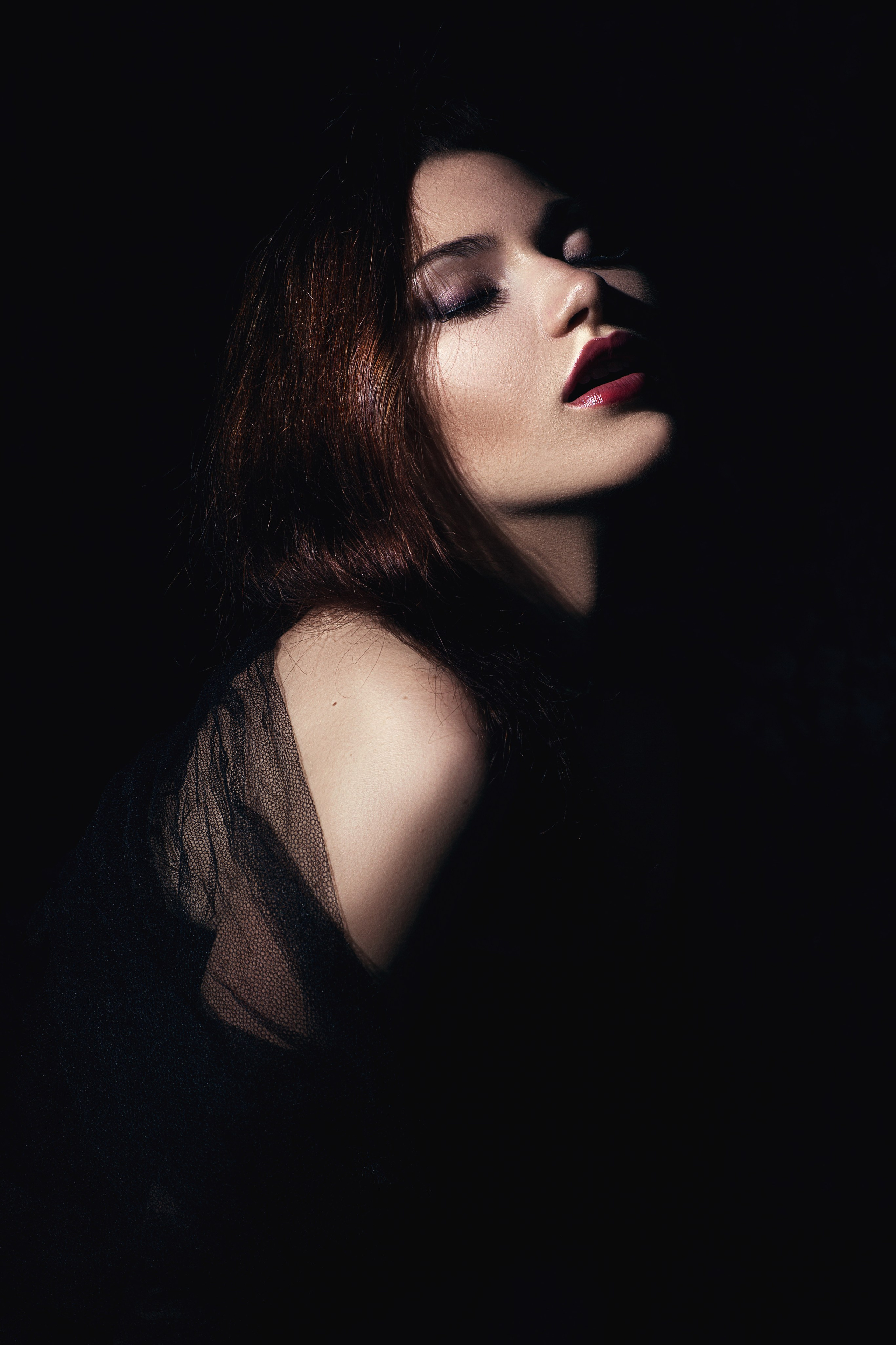 Women’s photoshoot. Art photographer Katerina Klio