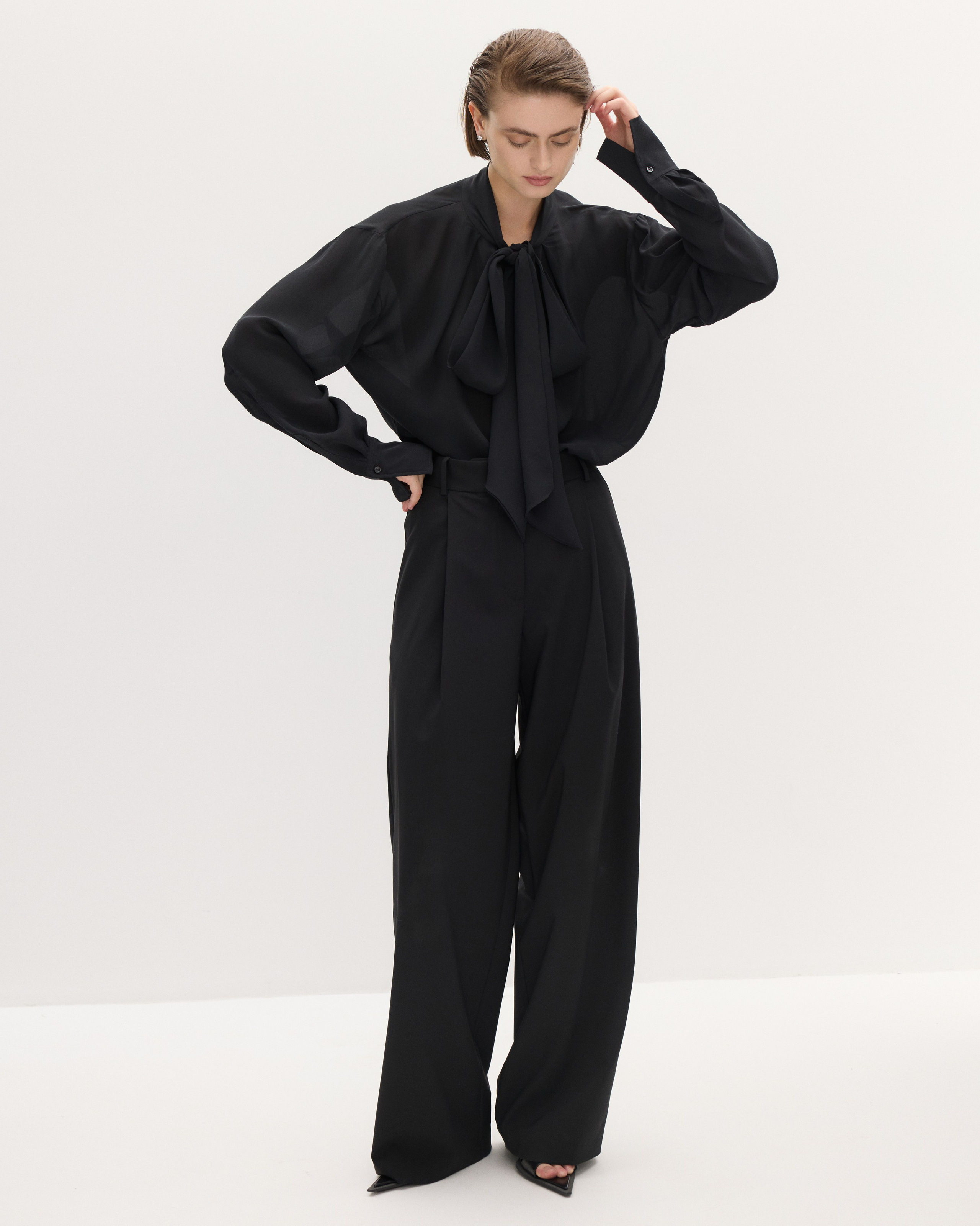 Room513. Фотограф и видеограф для брендов в Москве